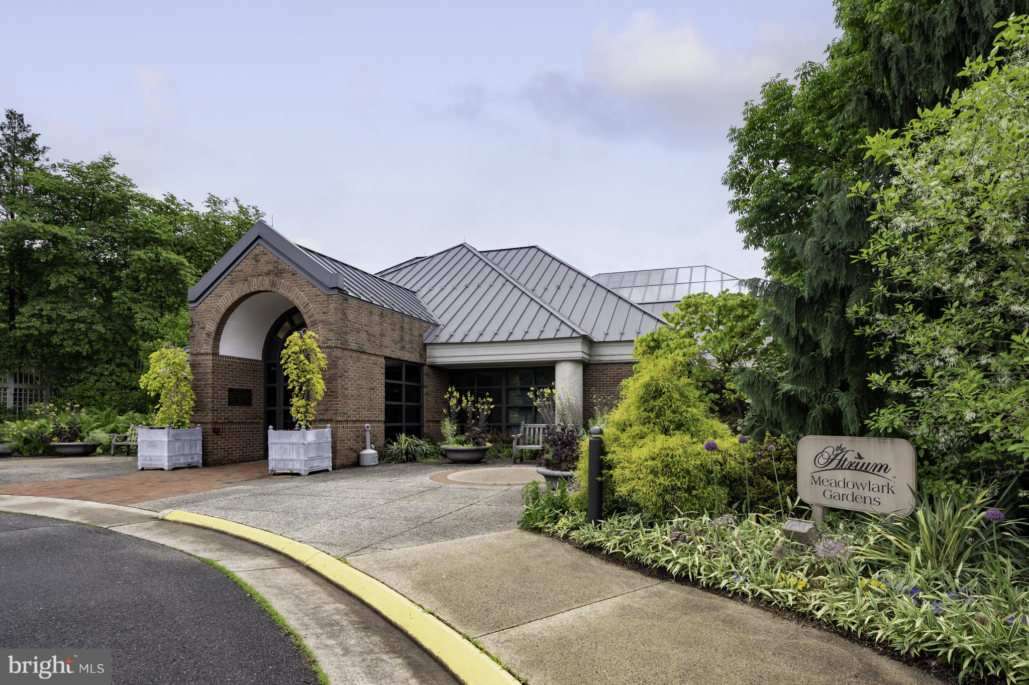 WAYSIDE - Residential