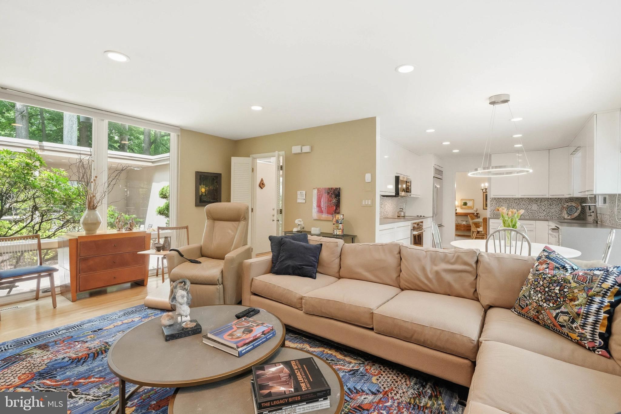 LONGFELLOW - Residential