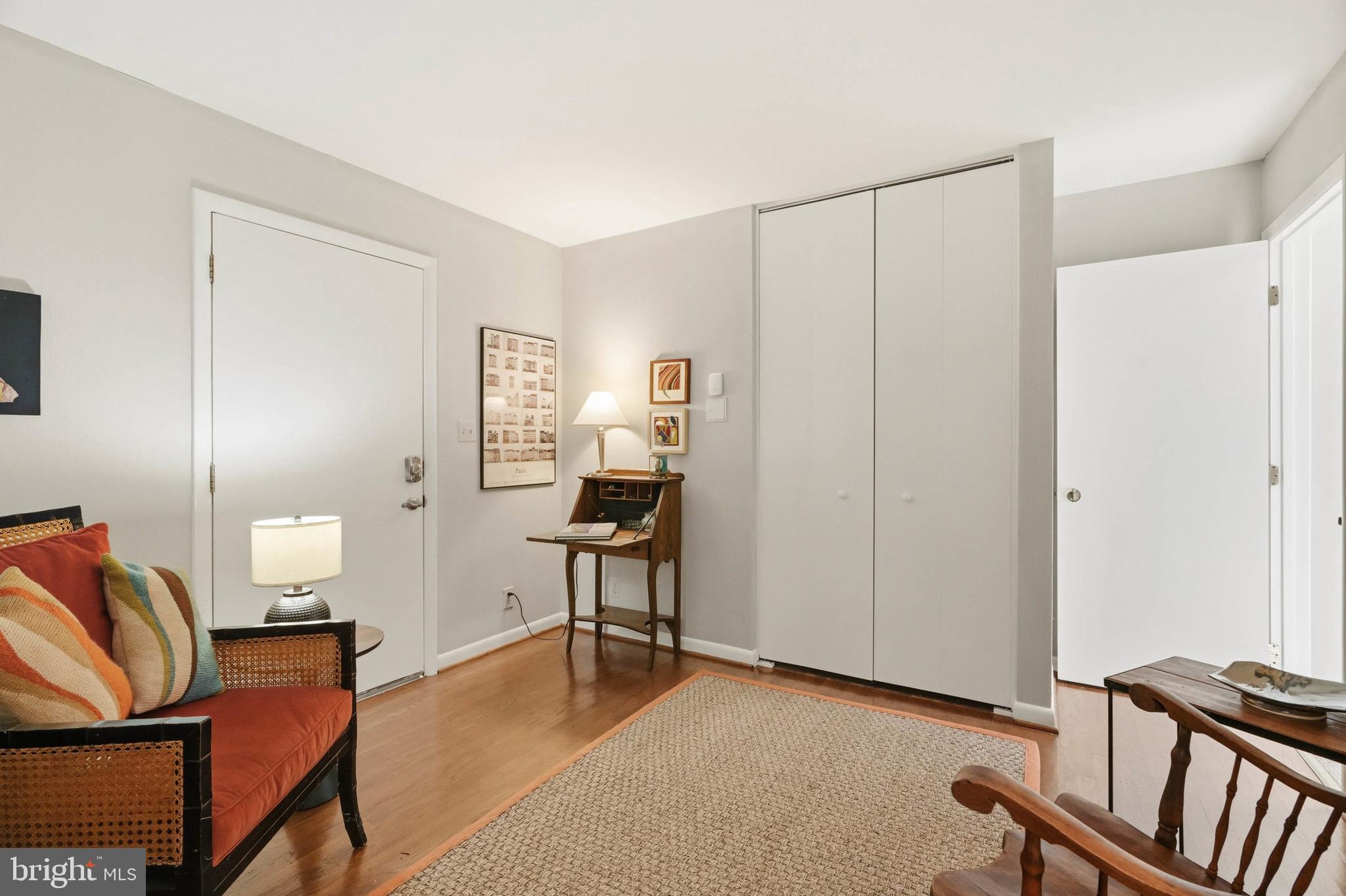 LONGFELLOW - Residential
