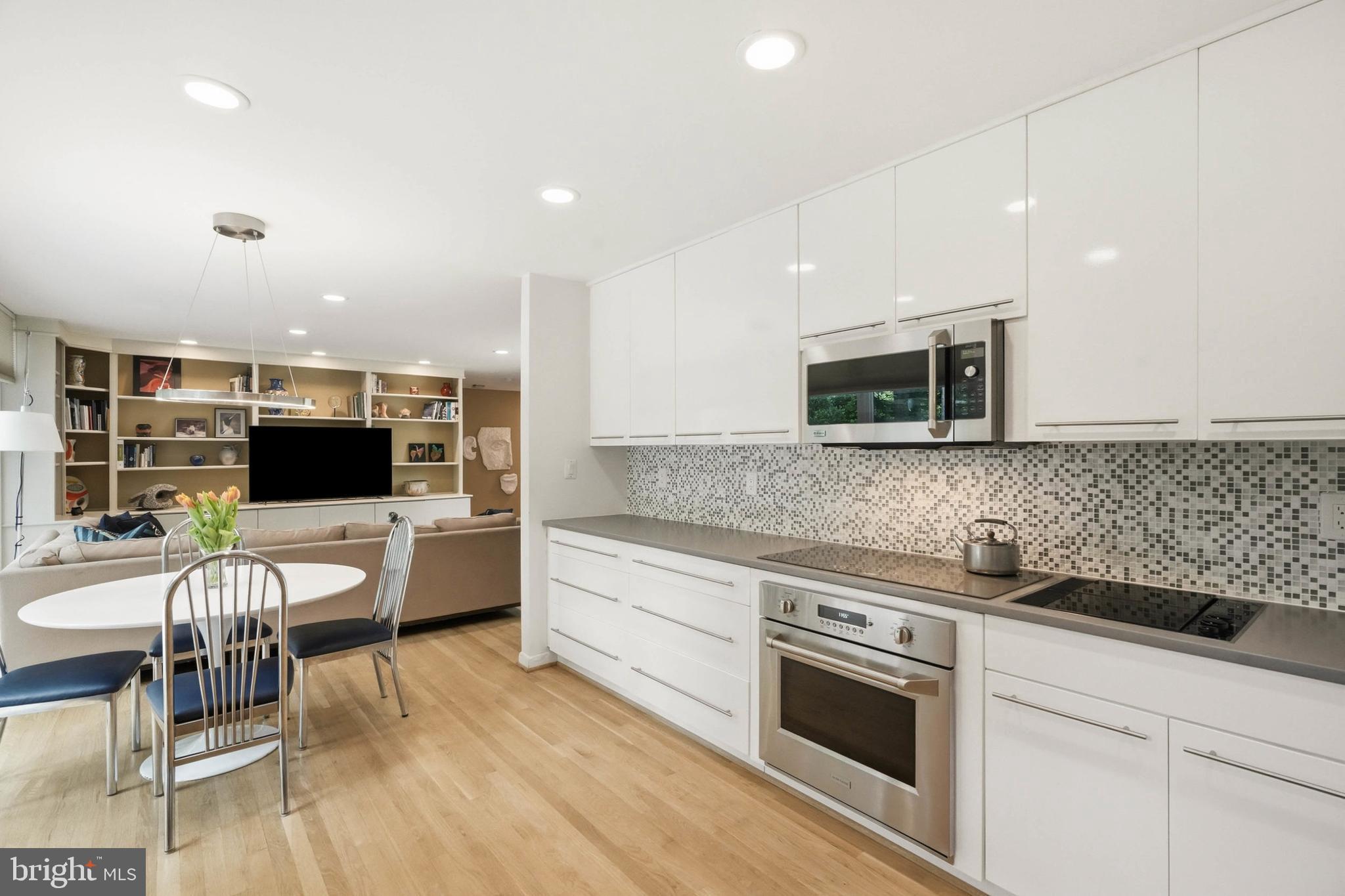 LONGFELLOW - Residential