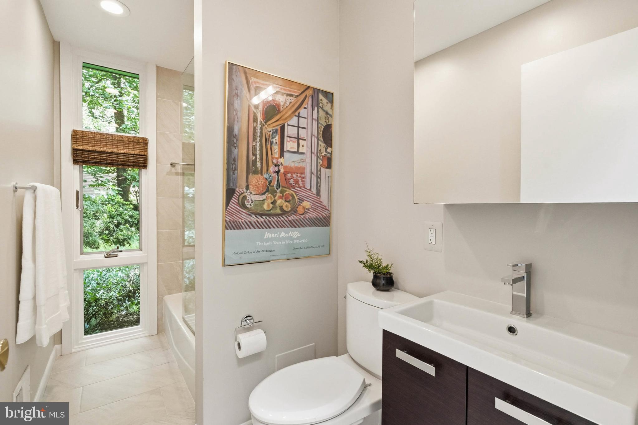 LONGFELLOW - Residential