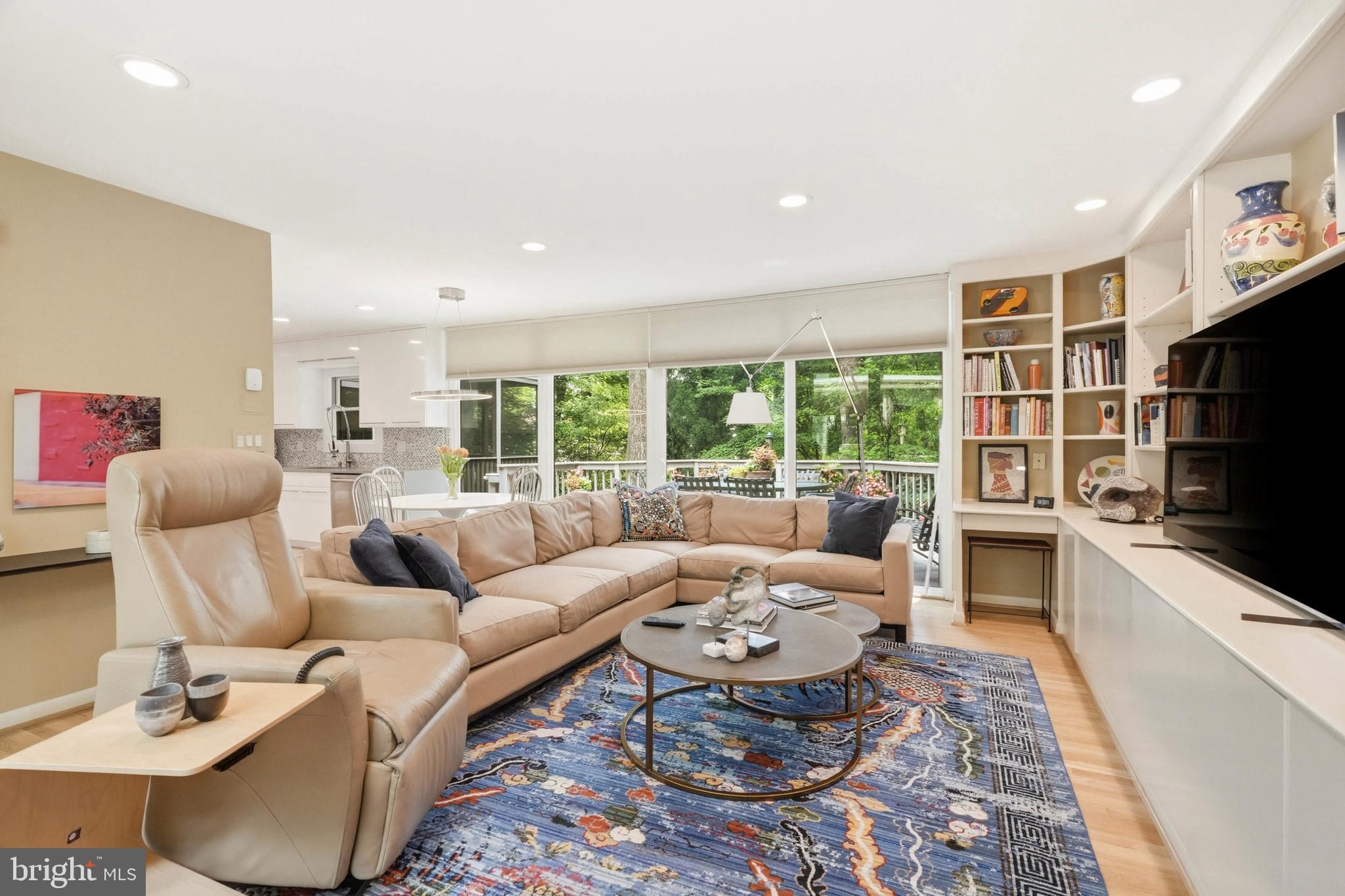 LONGFELLOW - Residential