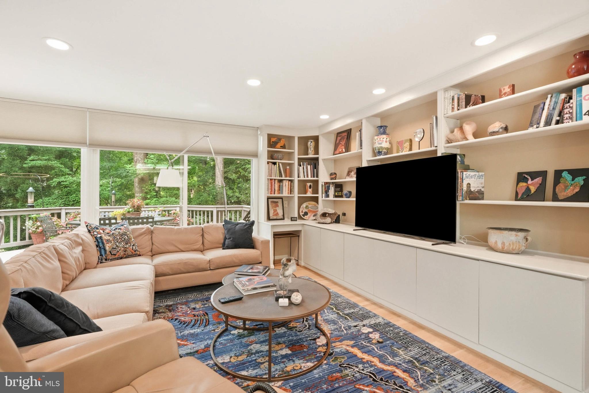 LONGFELLOW - Residential