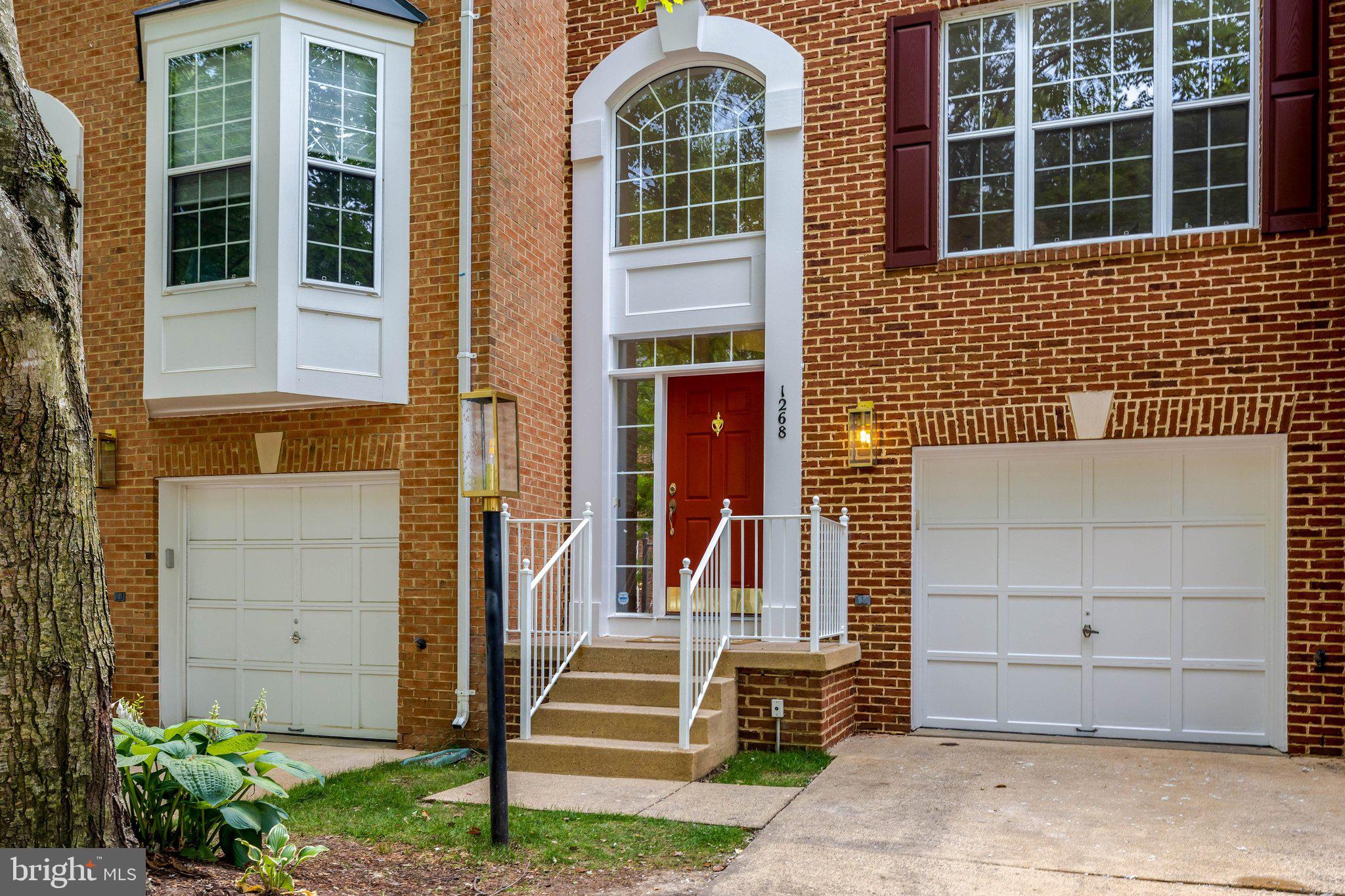 RESTON - Residential