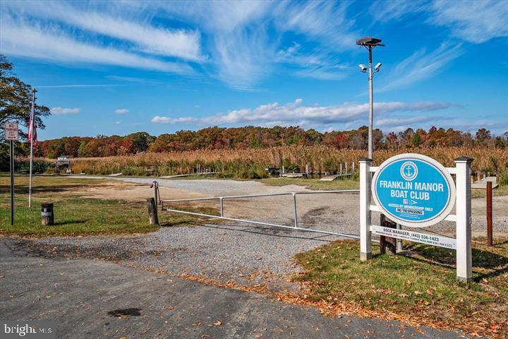 FRANKLIN MANOR BEACH - Residential