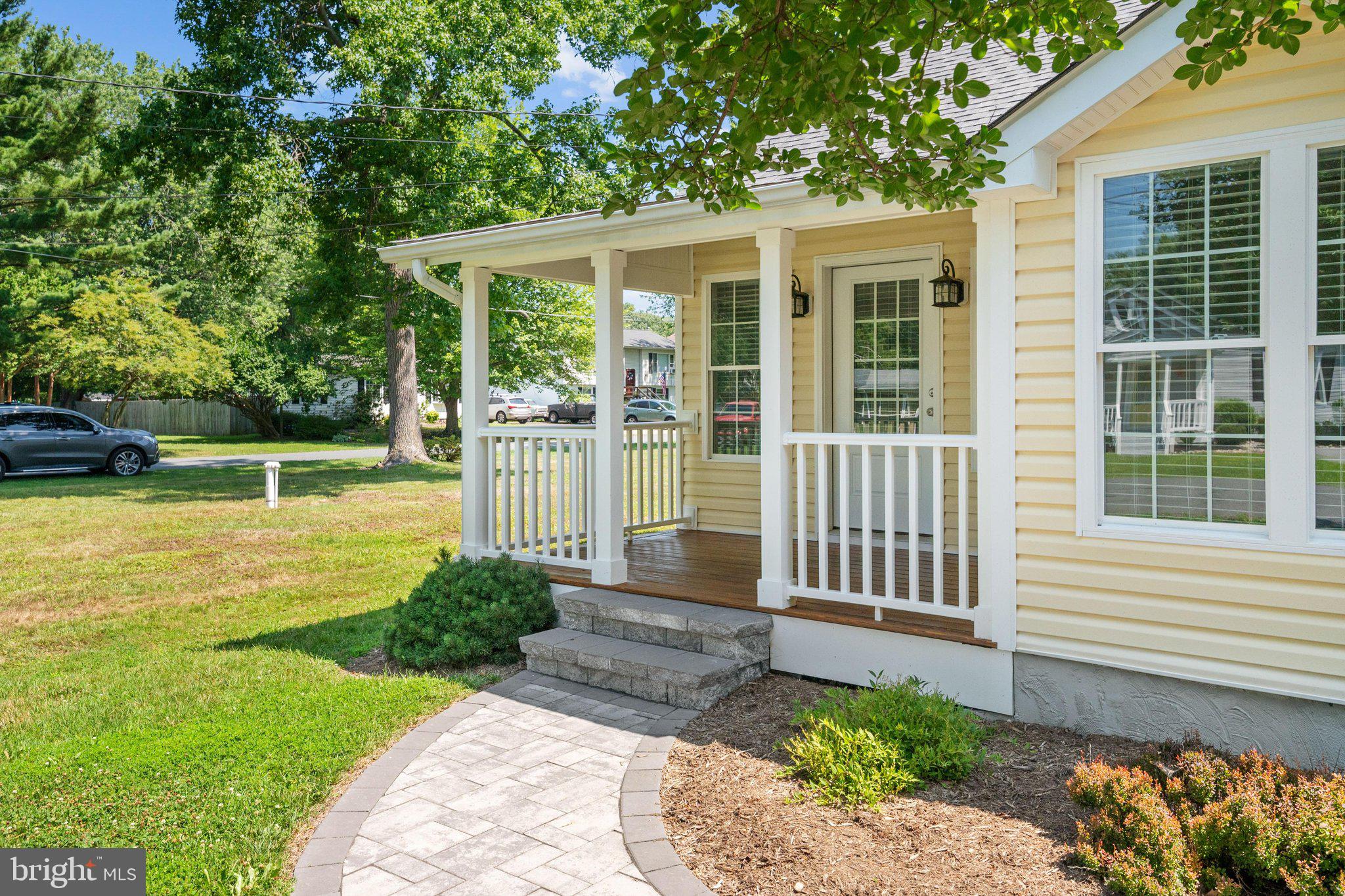 FRANKLIN MANOR BEACH - Residential