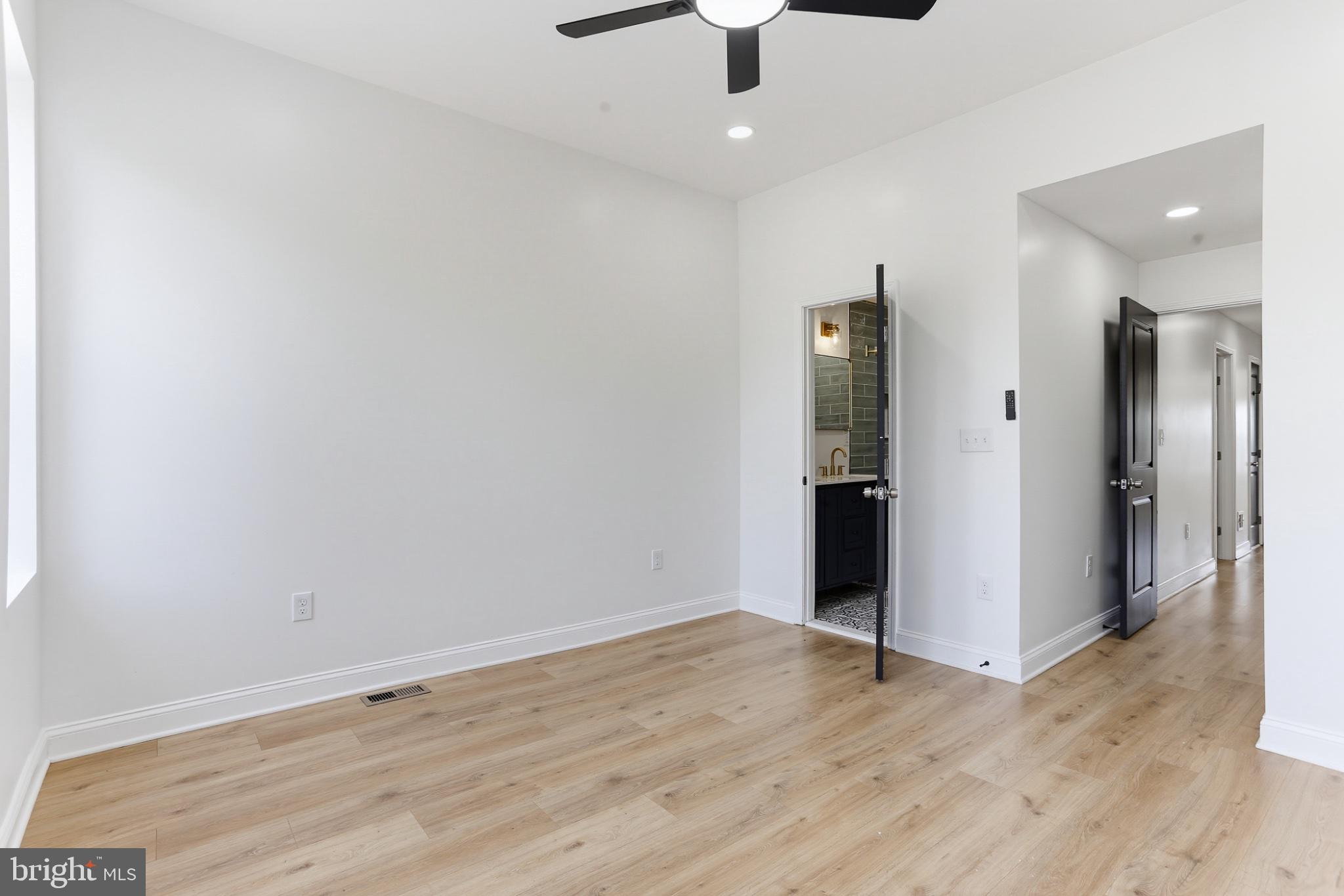 BROADWAY EAST - Residential