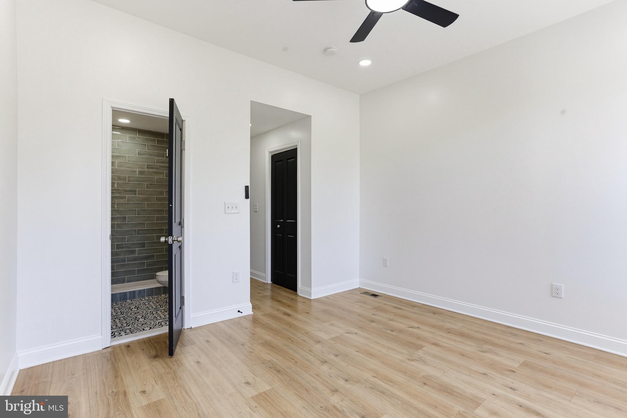 BROADWAY EAST - Residential