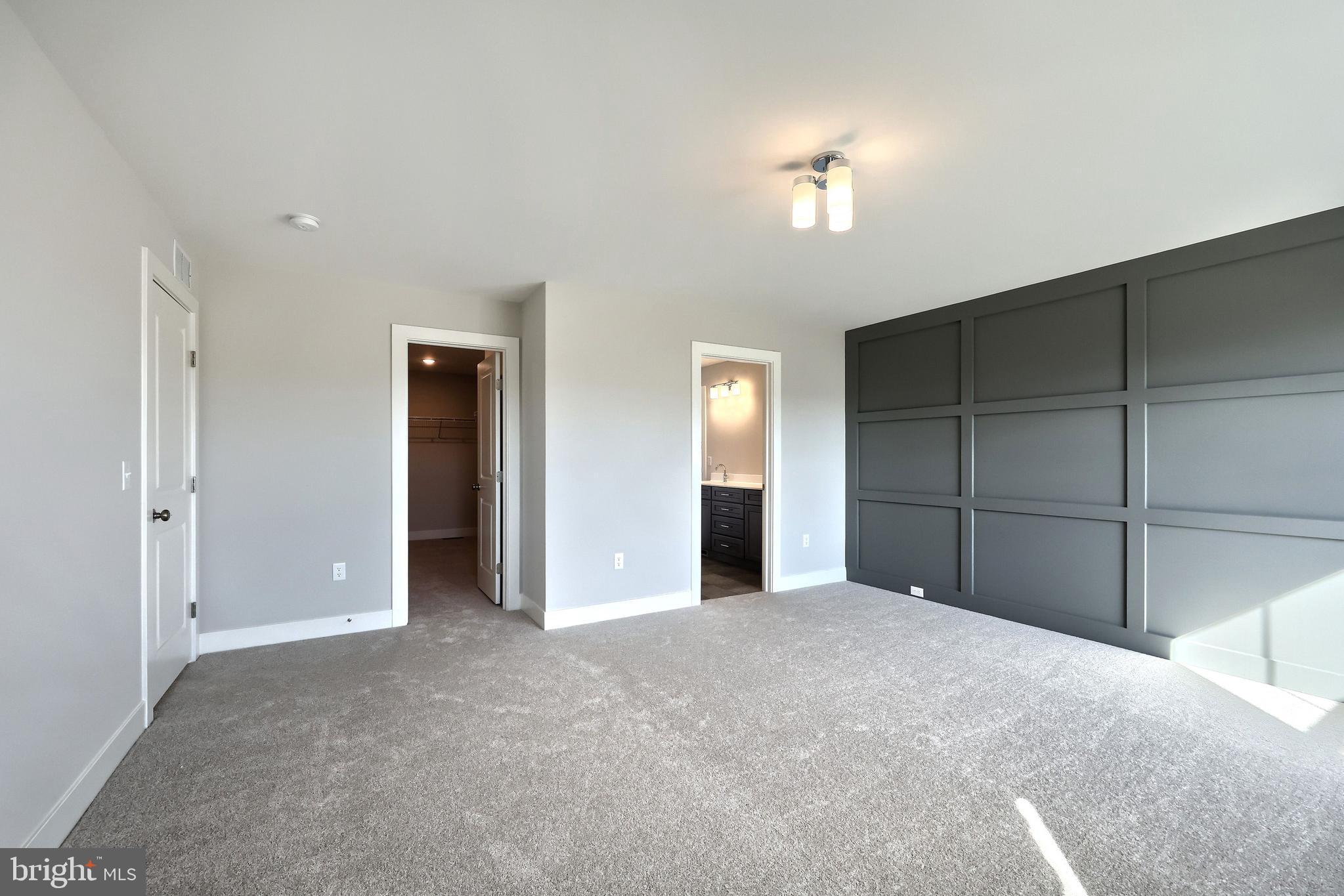 WALTON HILL - Residential