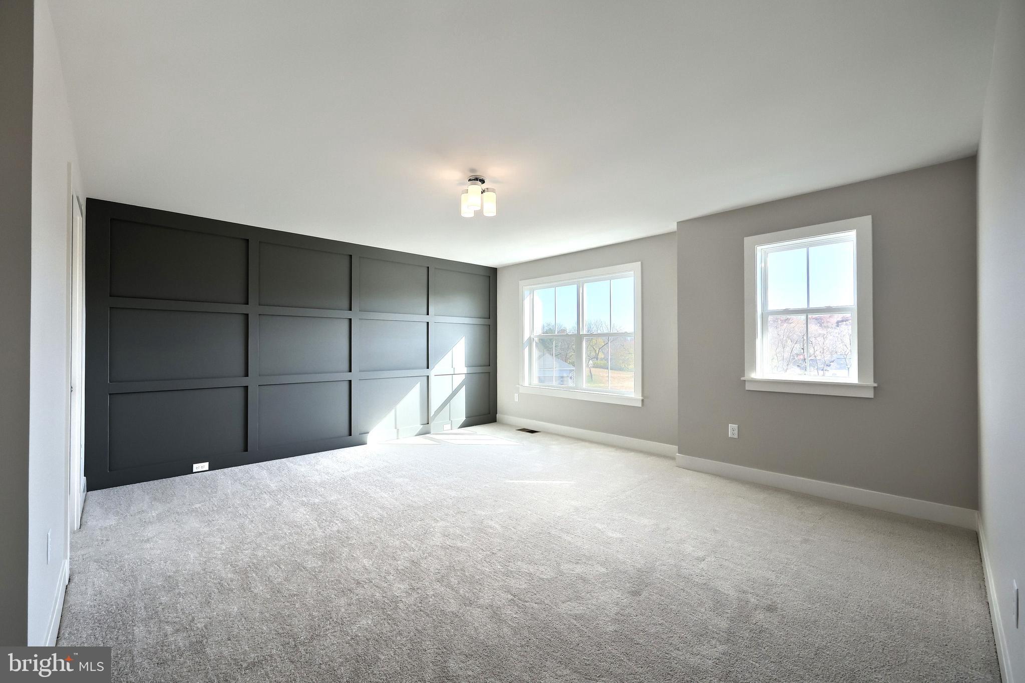 WALTON HILL - Residential