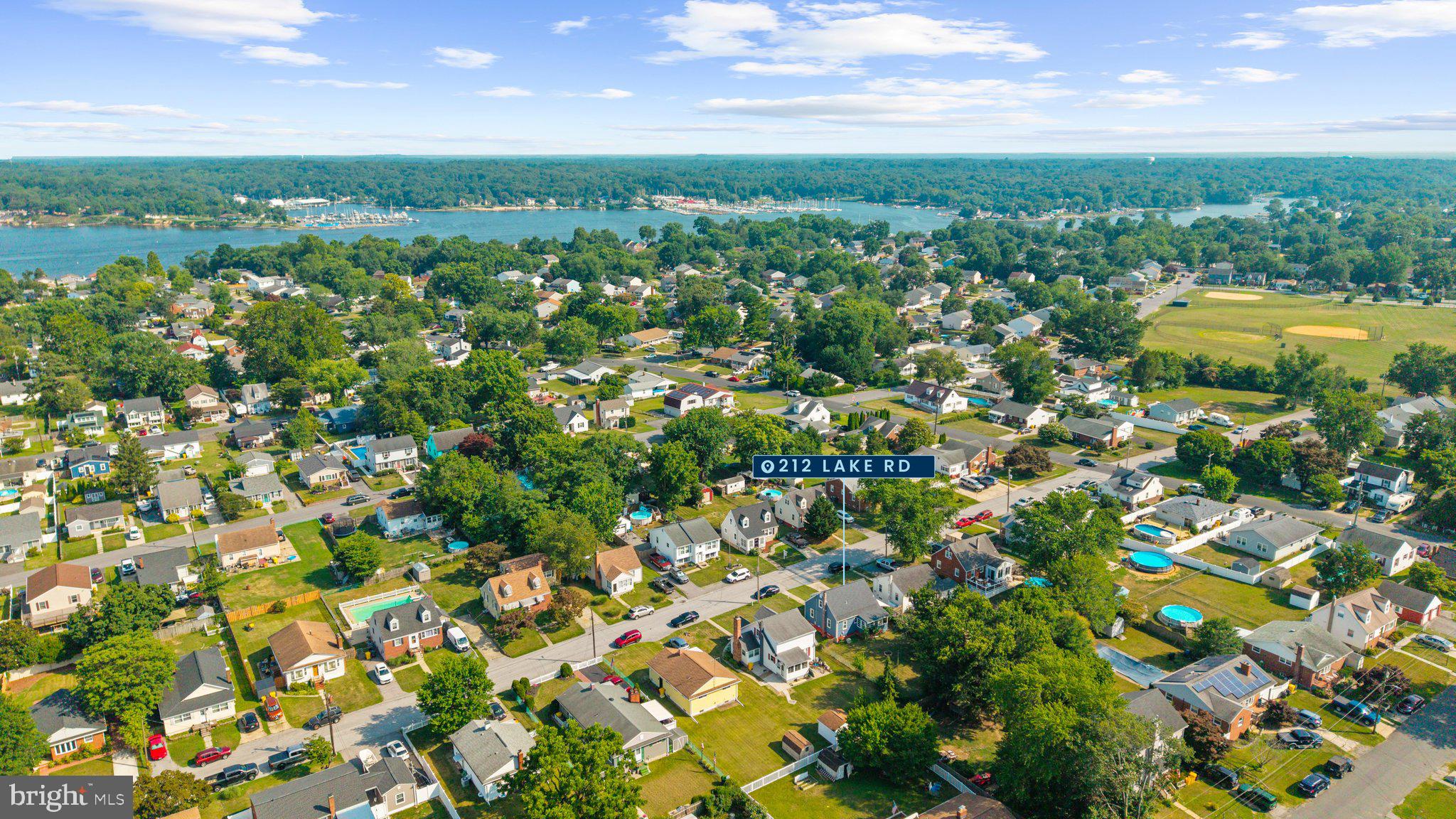 RIVIERA BEACH - Residential