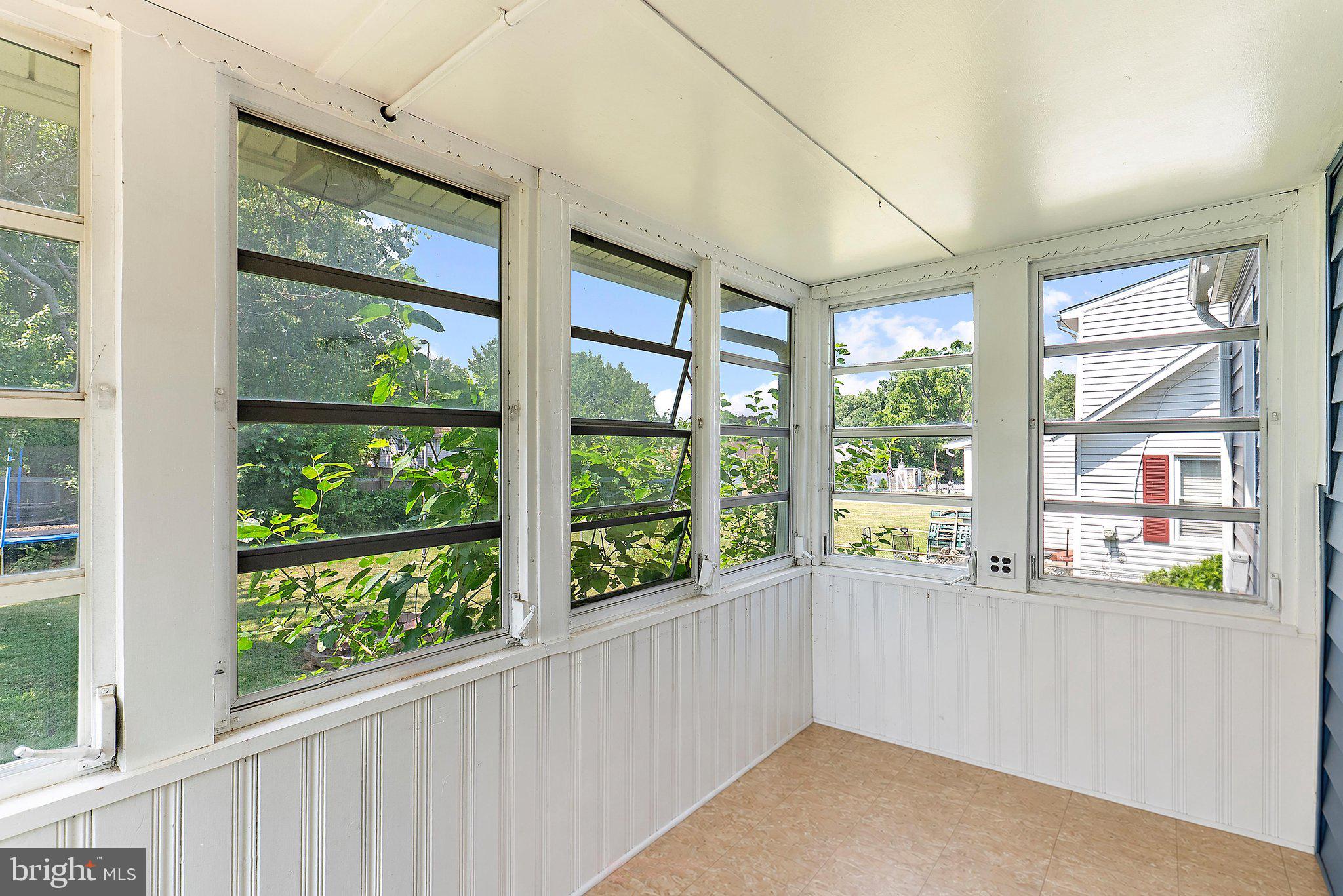 RIVIERA BEACH - Residential
