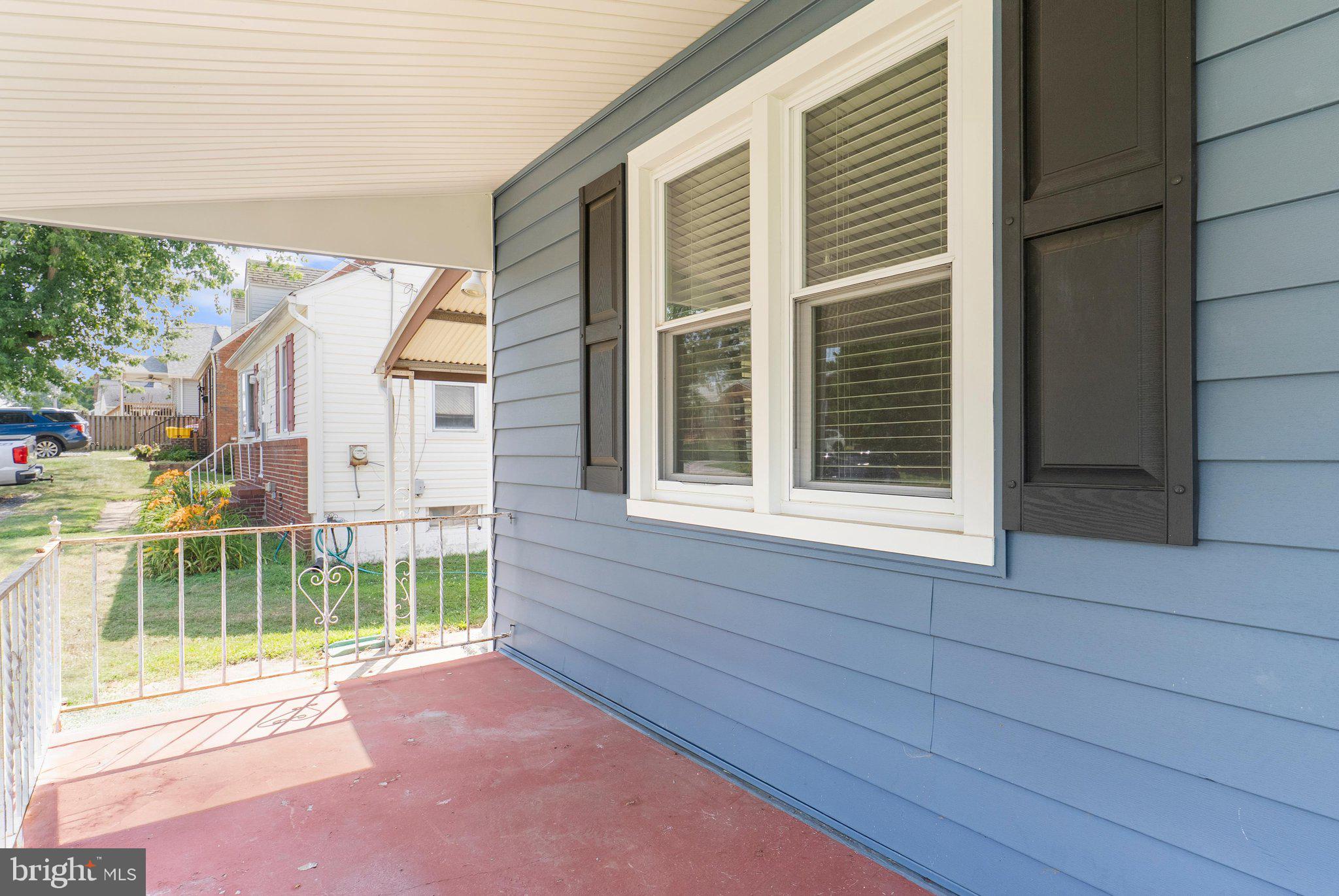 RIVIERA BEACH - Residential