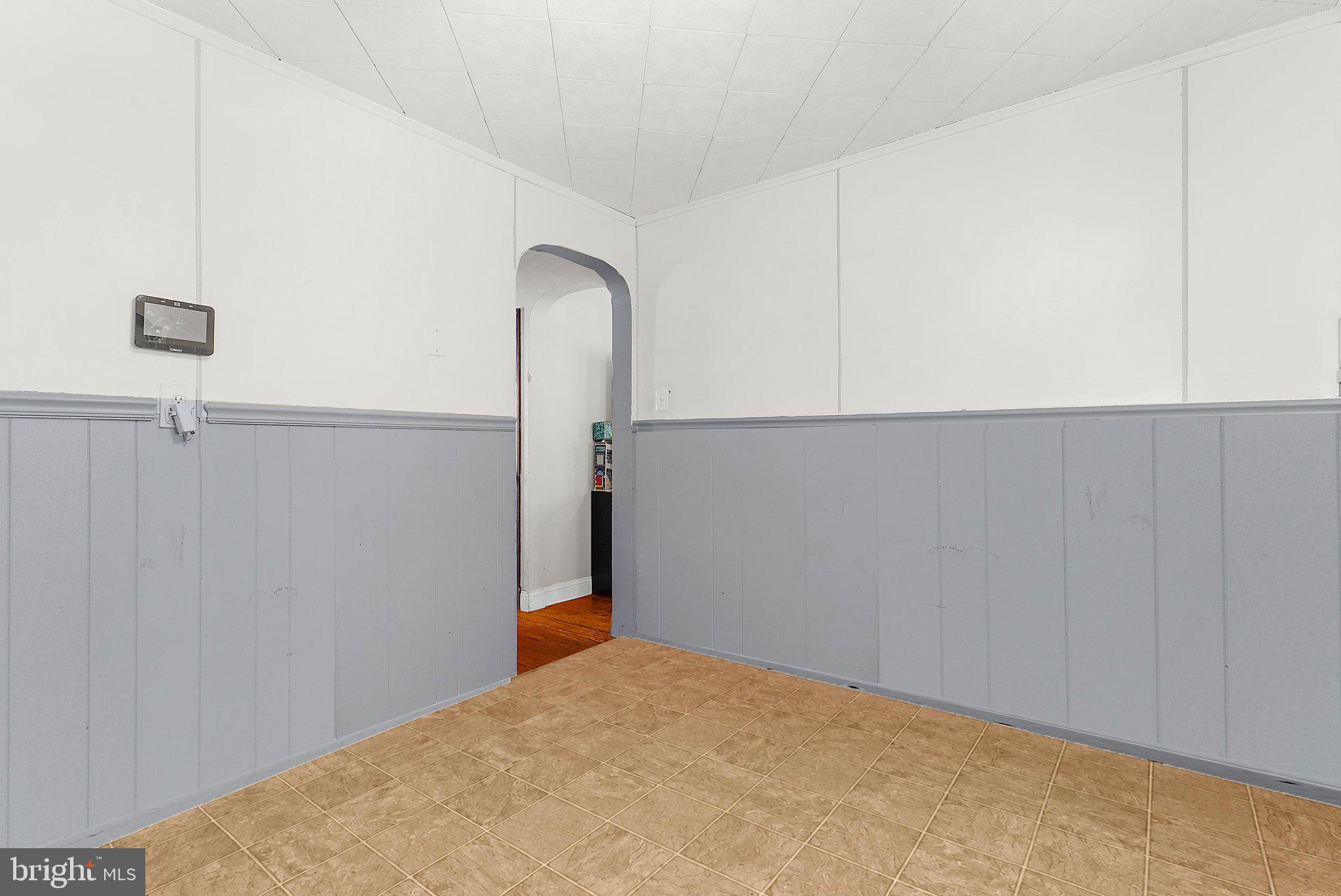 RIVIERA BEACH - Residential