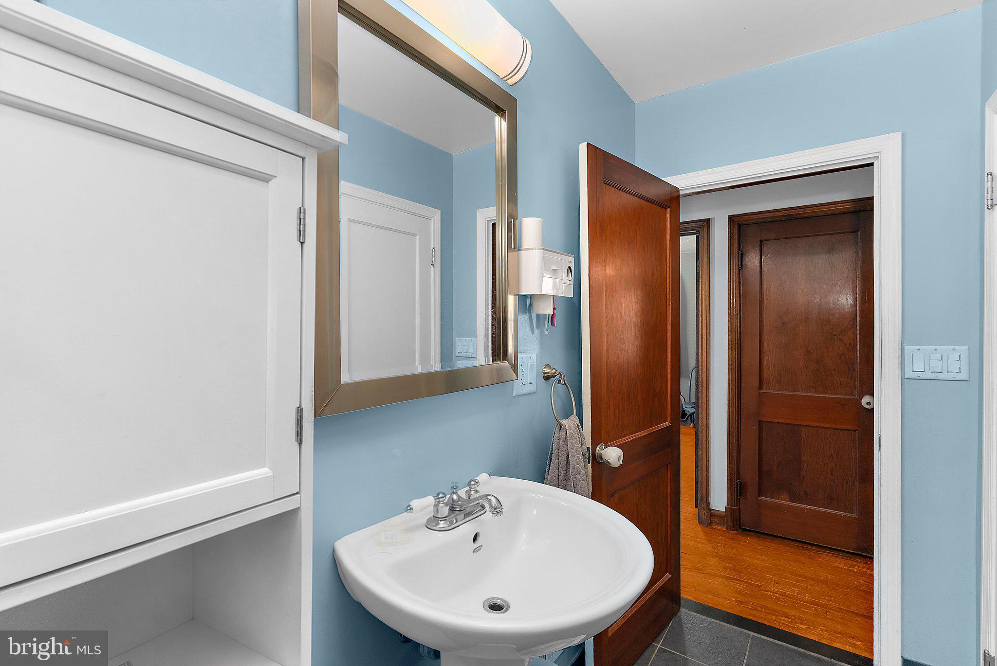 RIVIERA BEACH - Residential