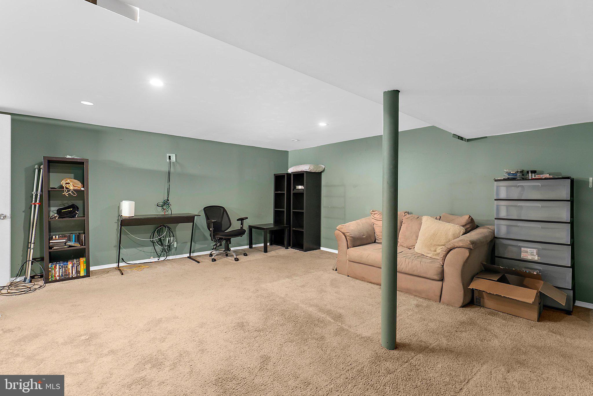 RIVIERA BEACH - Residential