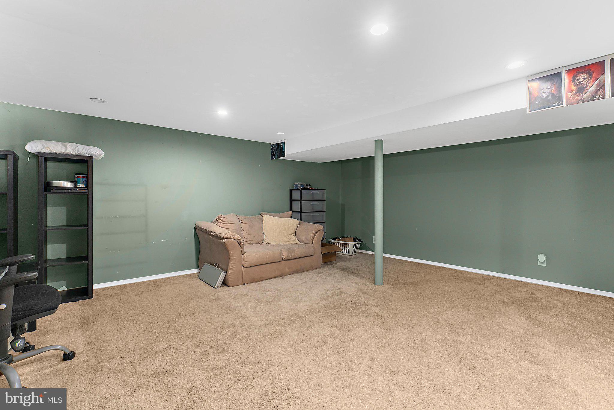 RIVIERA BEACH - Residential