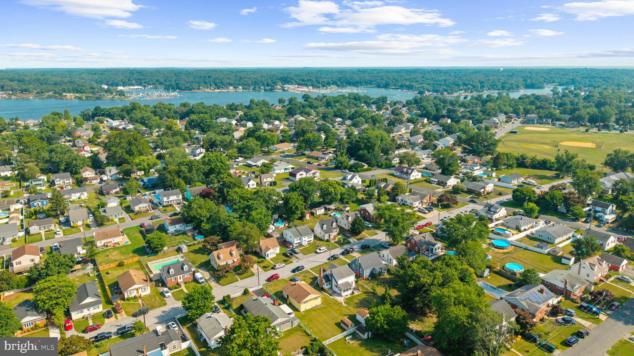 RIVIERA BEACH - Residential