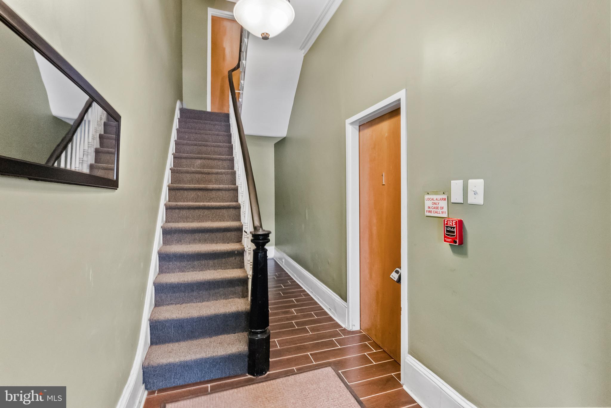 FAIRMOUNT - Residential