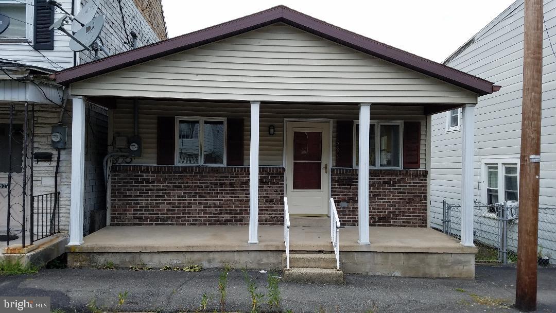 2 BR, 1 BA rancher in North Schuylkill School District, built in 1984.  Electric heat.  Full basement, partially finished, Laundry & 1/2 bath.  Walk out basement. Fenced in back yard. Off Street parking for 2 cars,  Enjoy the view from the back deck!