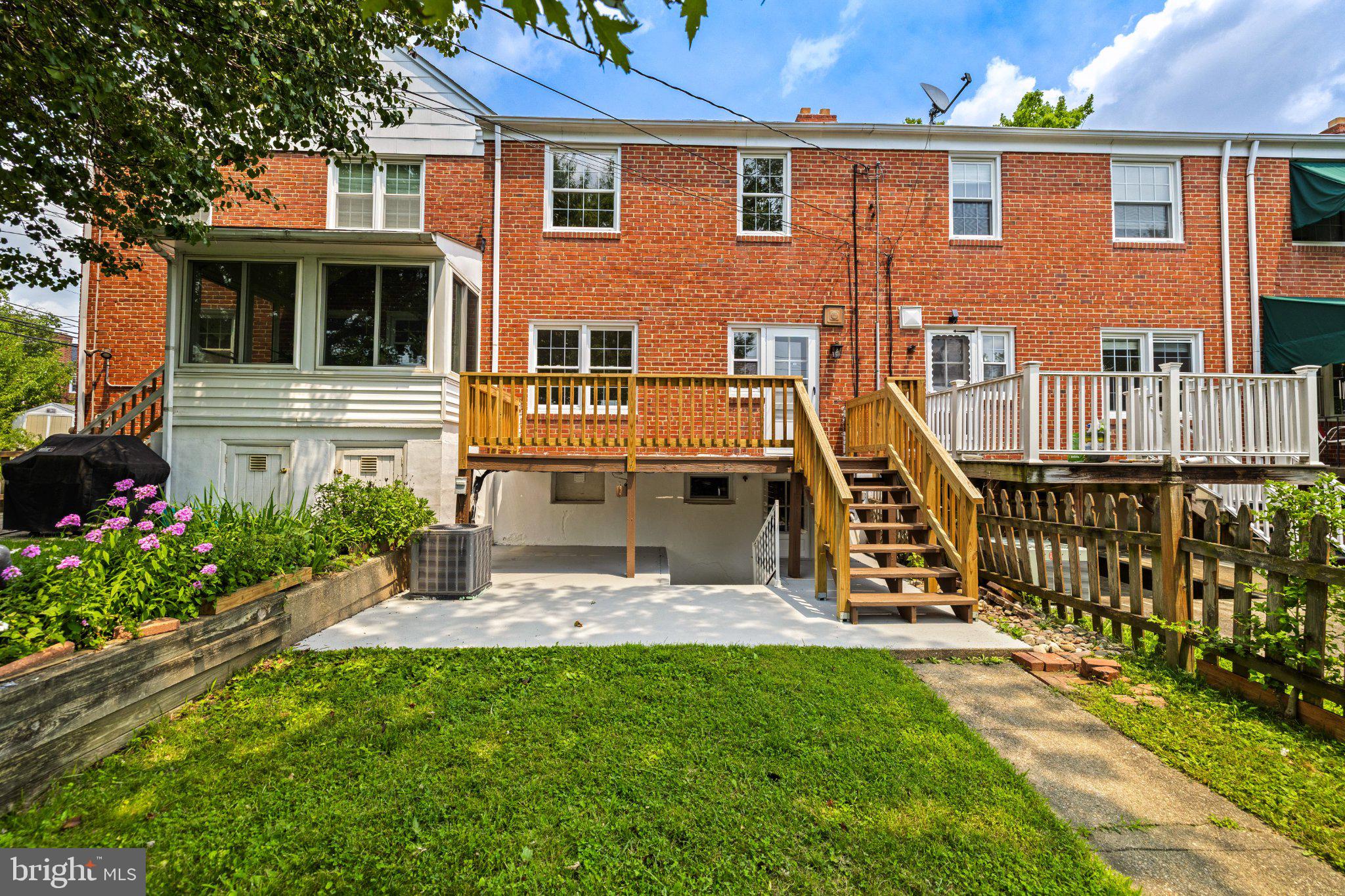 LOCH RAVEN VILLAGE - Residential