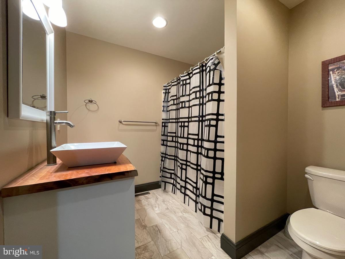 MT GRETNA - Residential