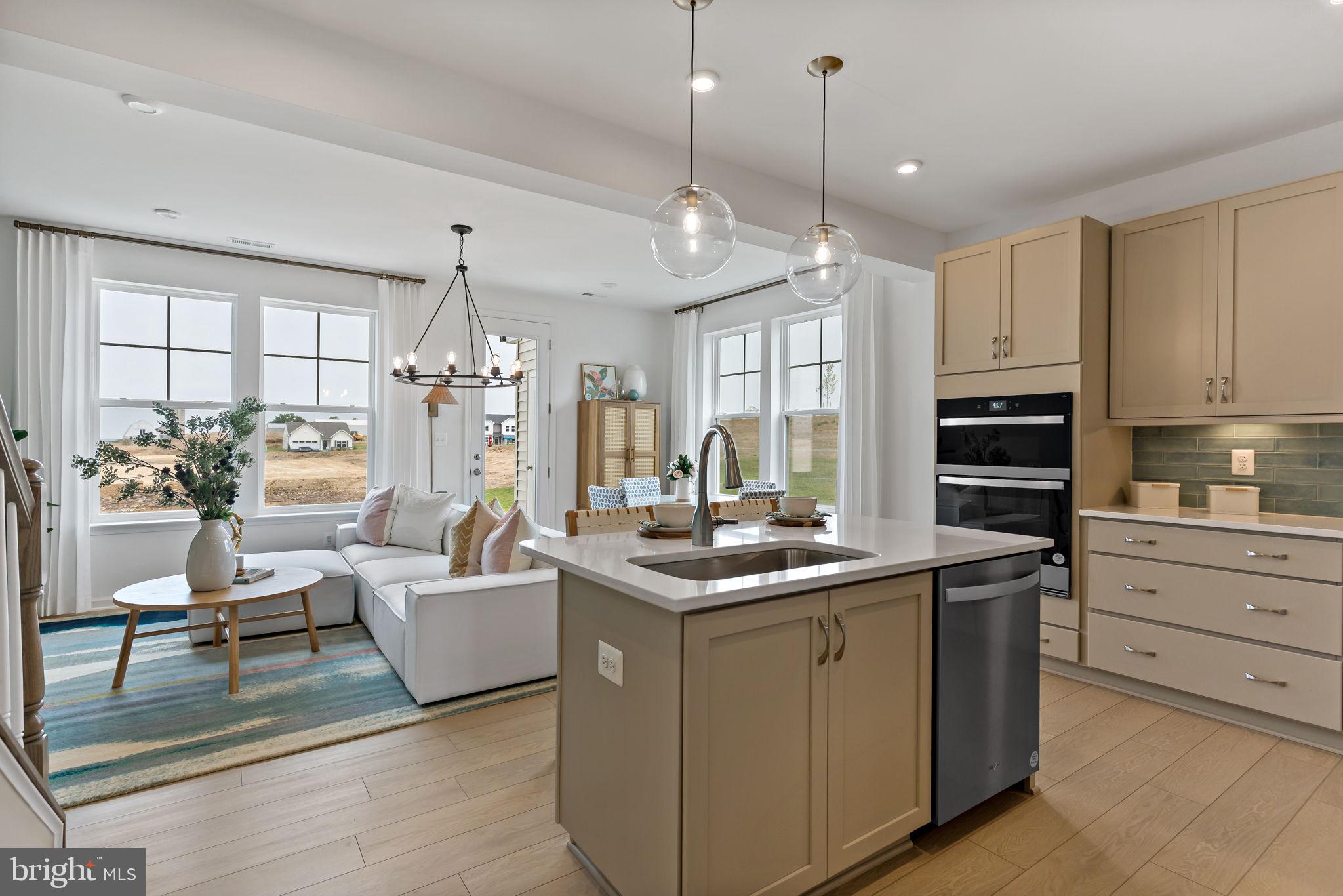 TABLE ROCK TERRACE - Residential