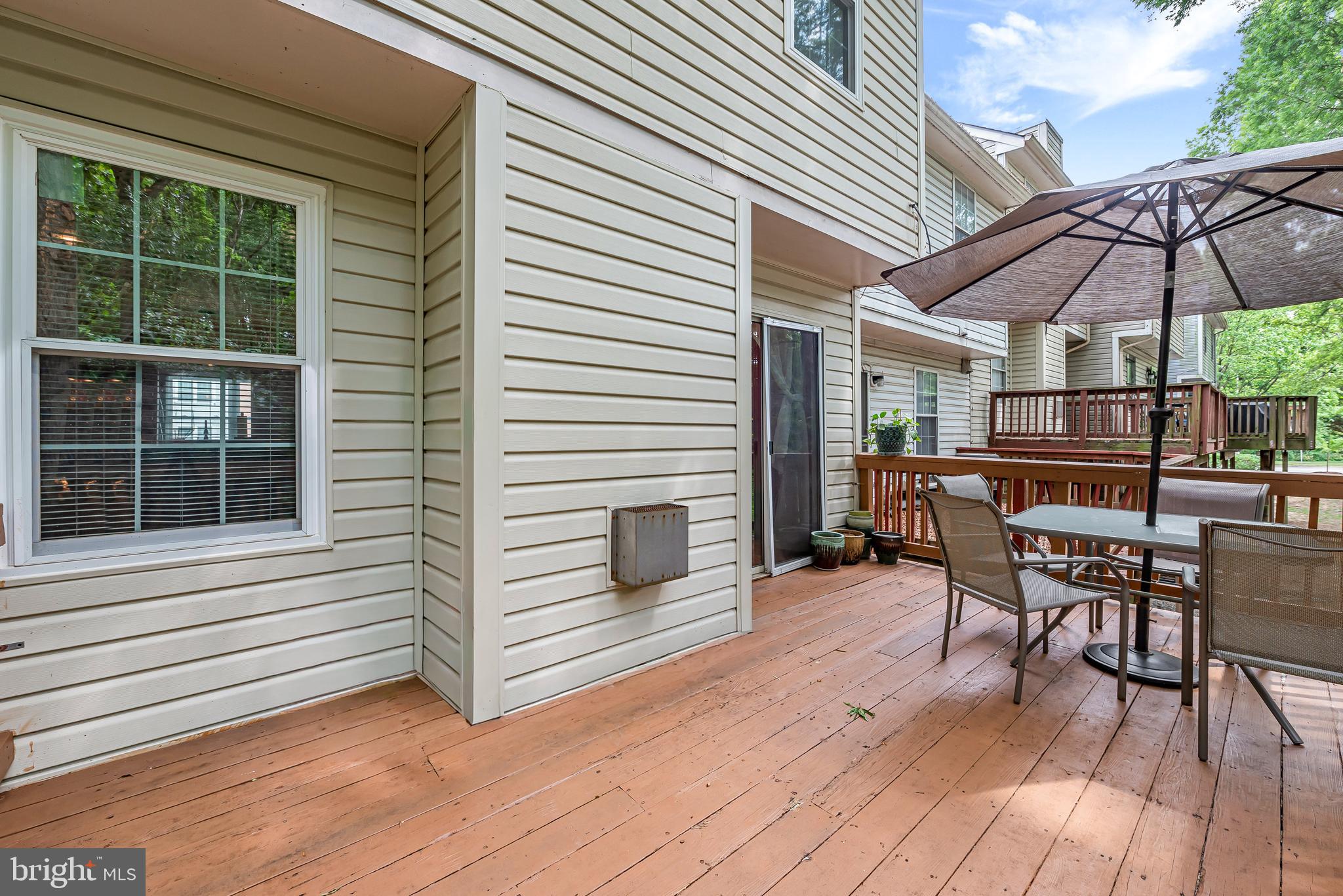 HILL OAKS - Residential