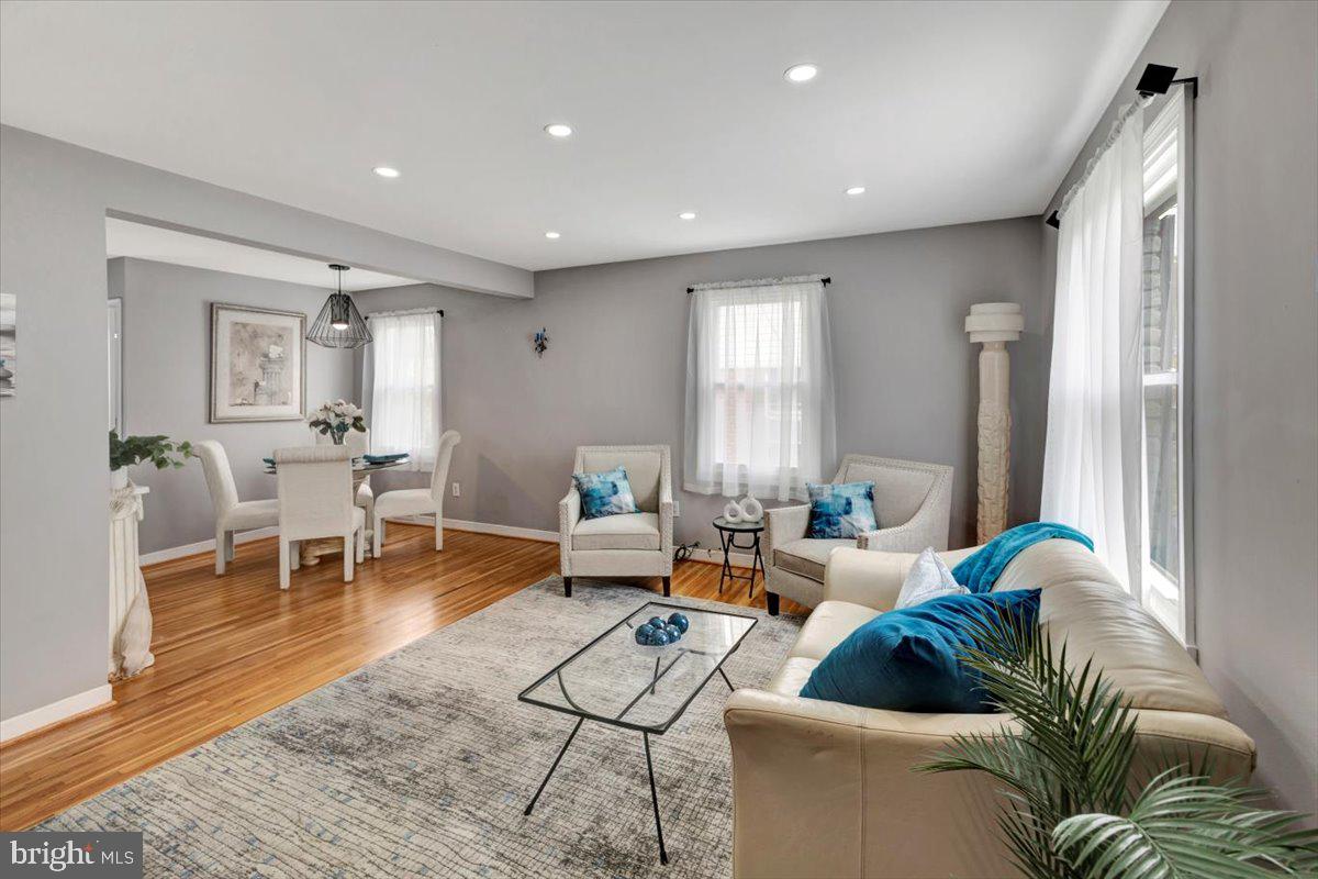 FOREST HEIGHTS - Residential