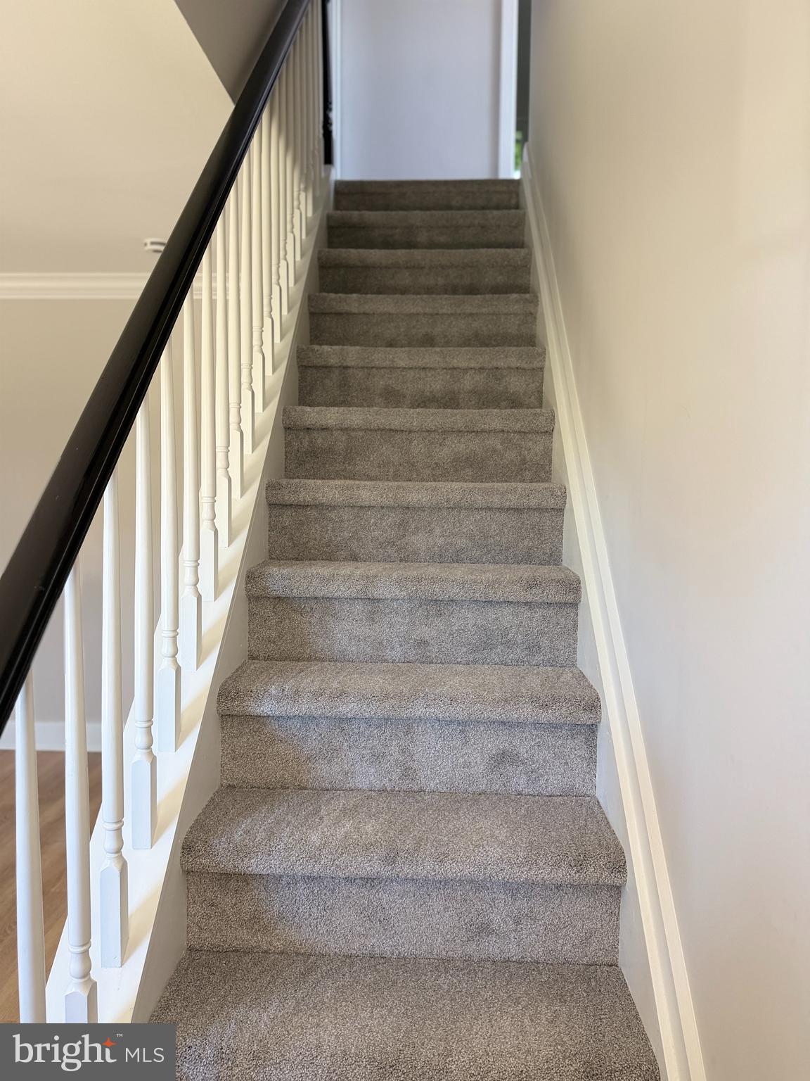 TWIN OAKS - Residential