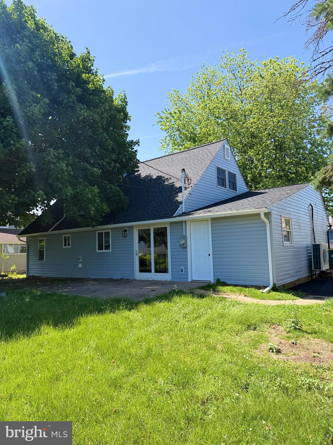 TWIN OAKS - Residential