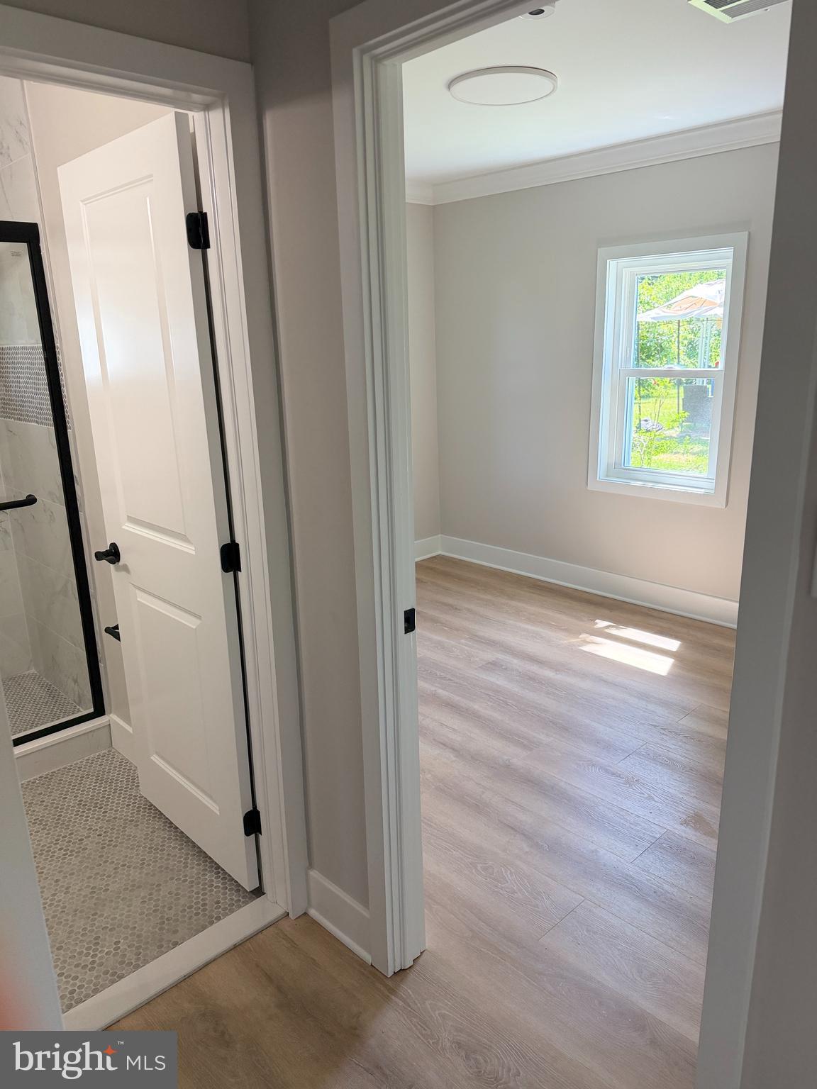 TWIN OAKS - Residential