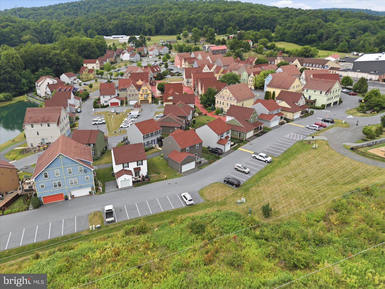STOUDTBURG VILLAGE - Residential