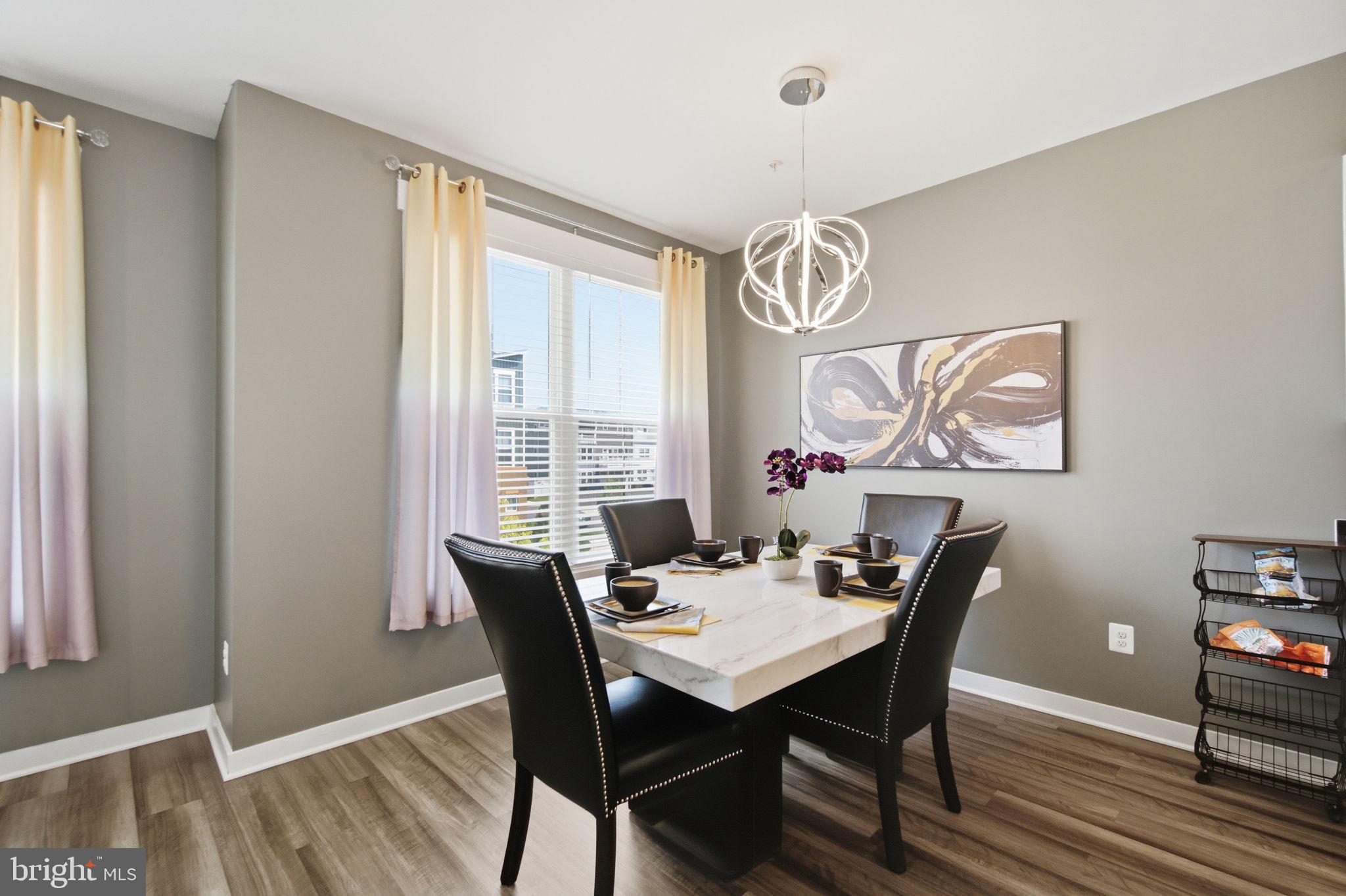 WAVERLEY VIEW - Residential