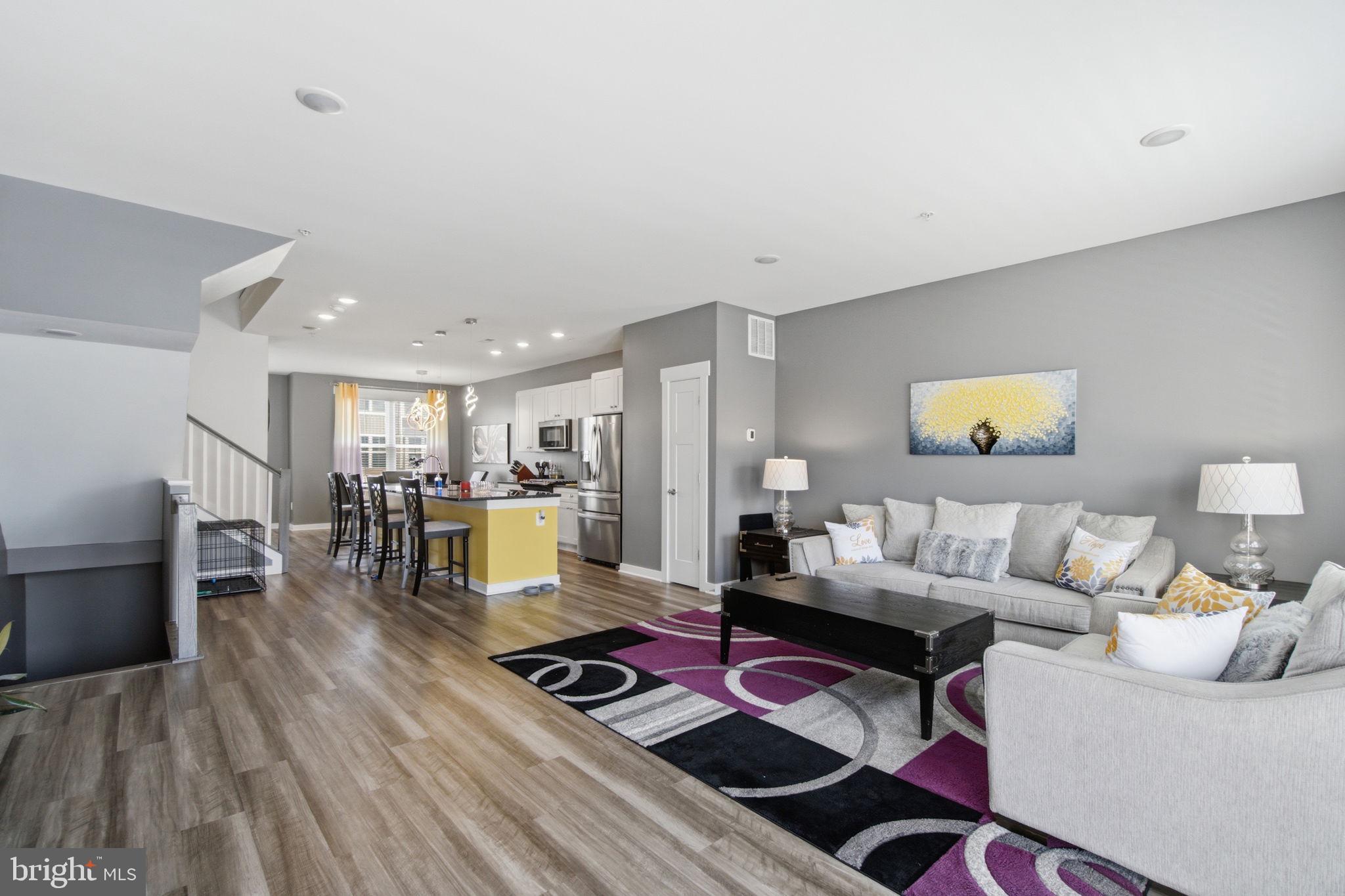 WAVERLEY VIEW - Residential