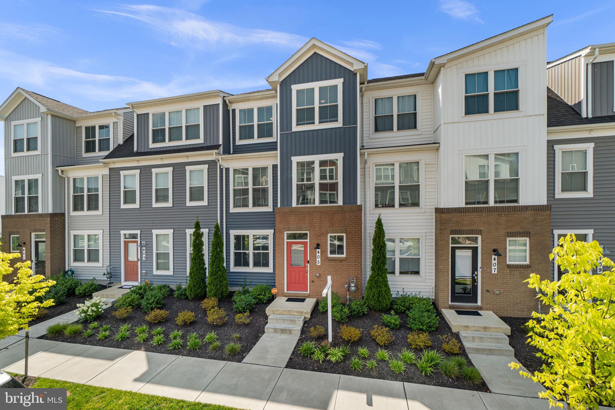 WAVERLEY VIEW - Residential