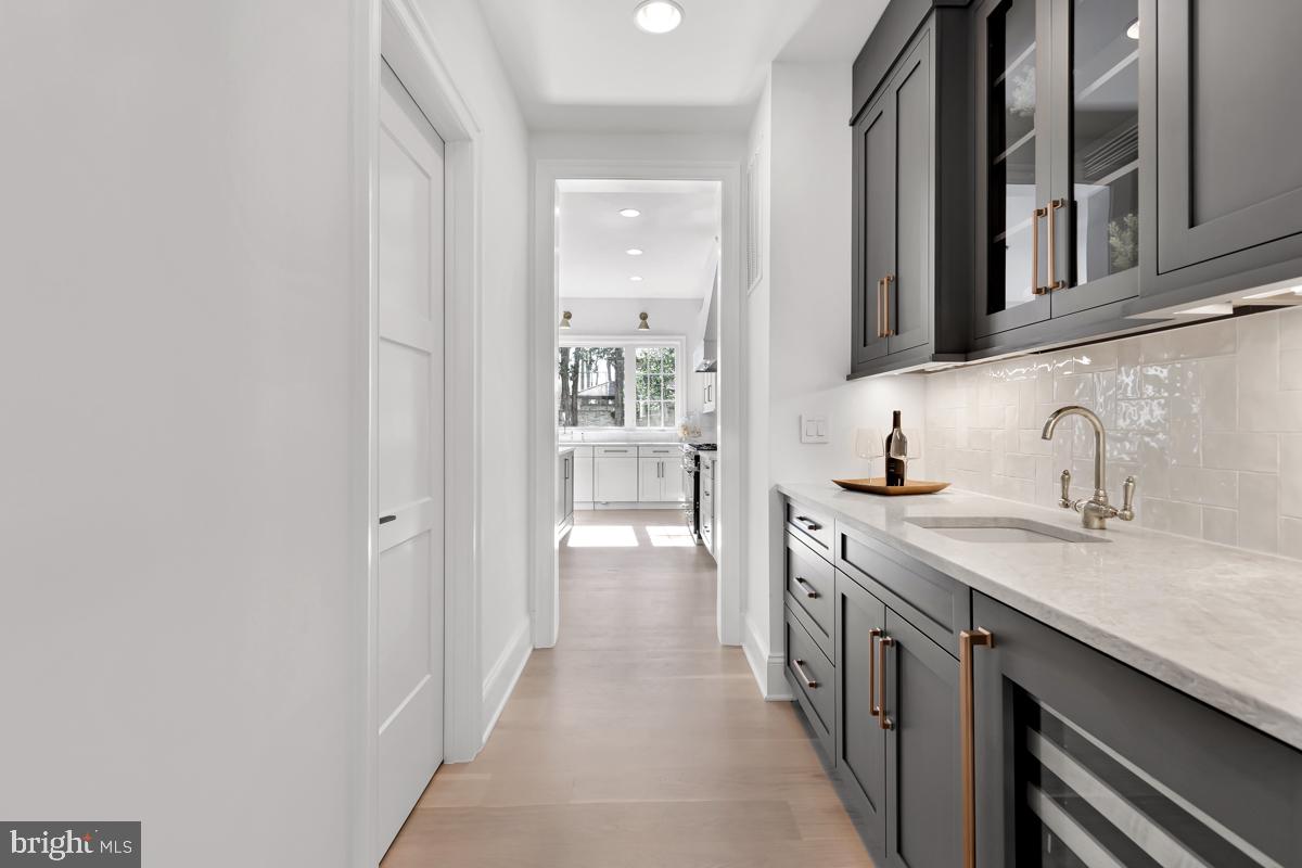 ARROWOOD - Residential