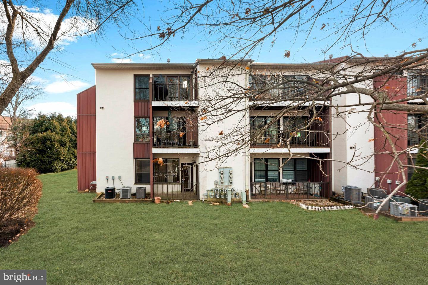SOMERTON - Residential