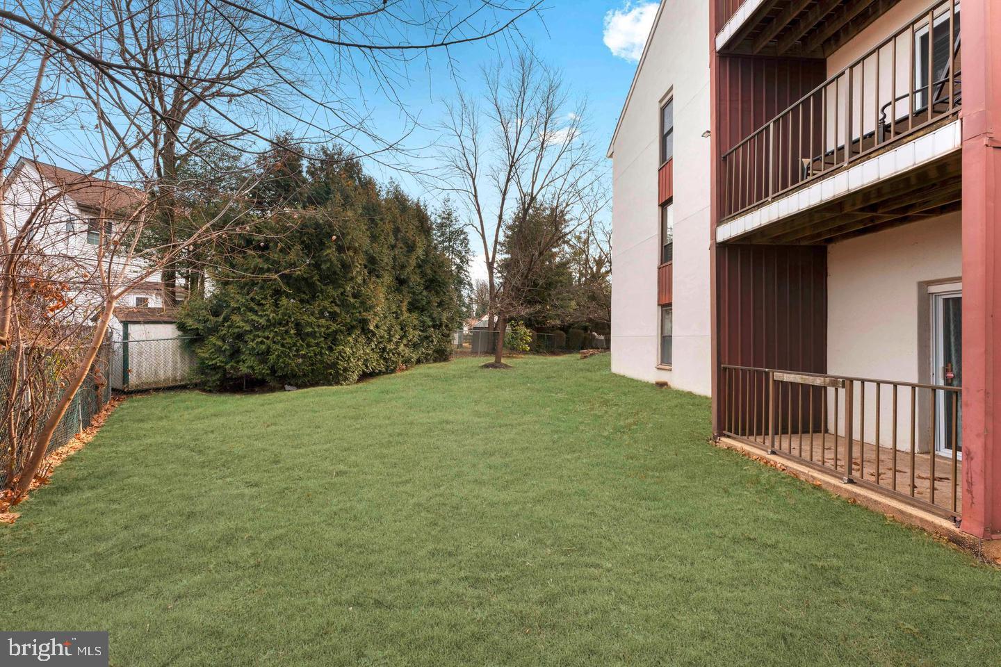 SOMERTON - Residential