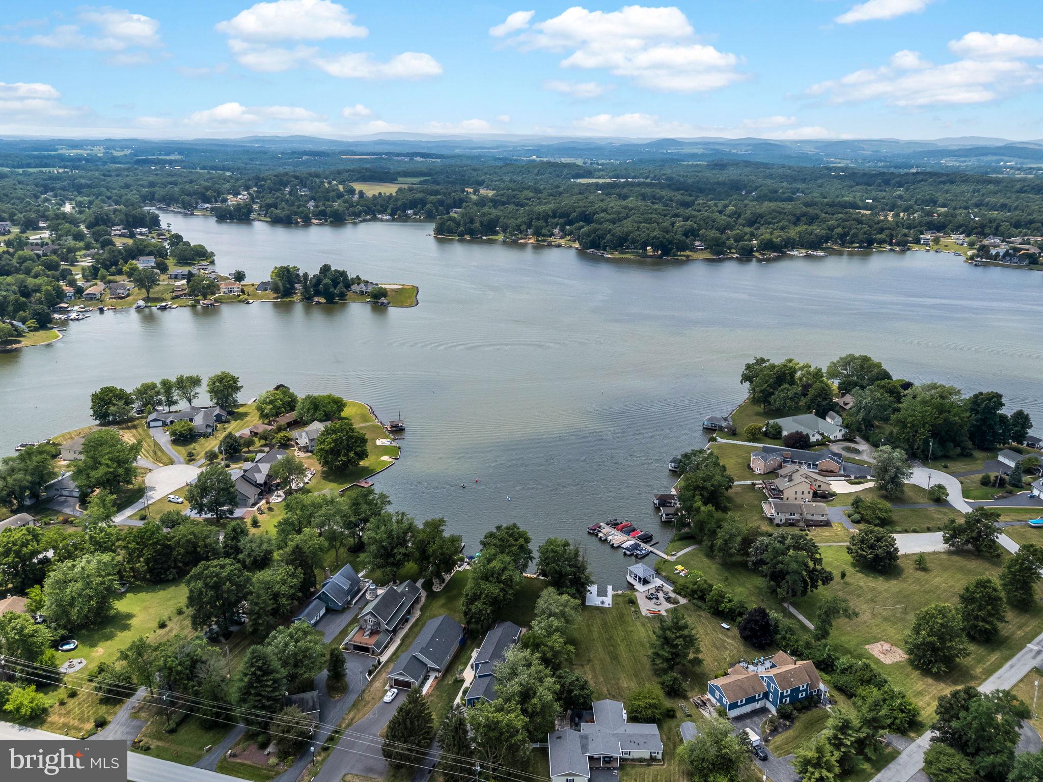 LAKE MEADE - Residential