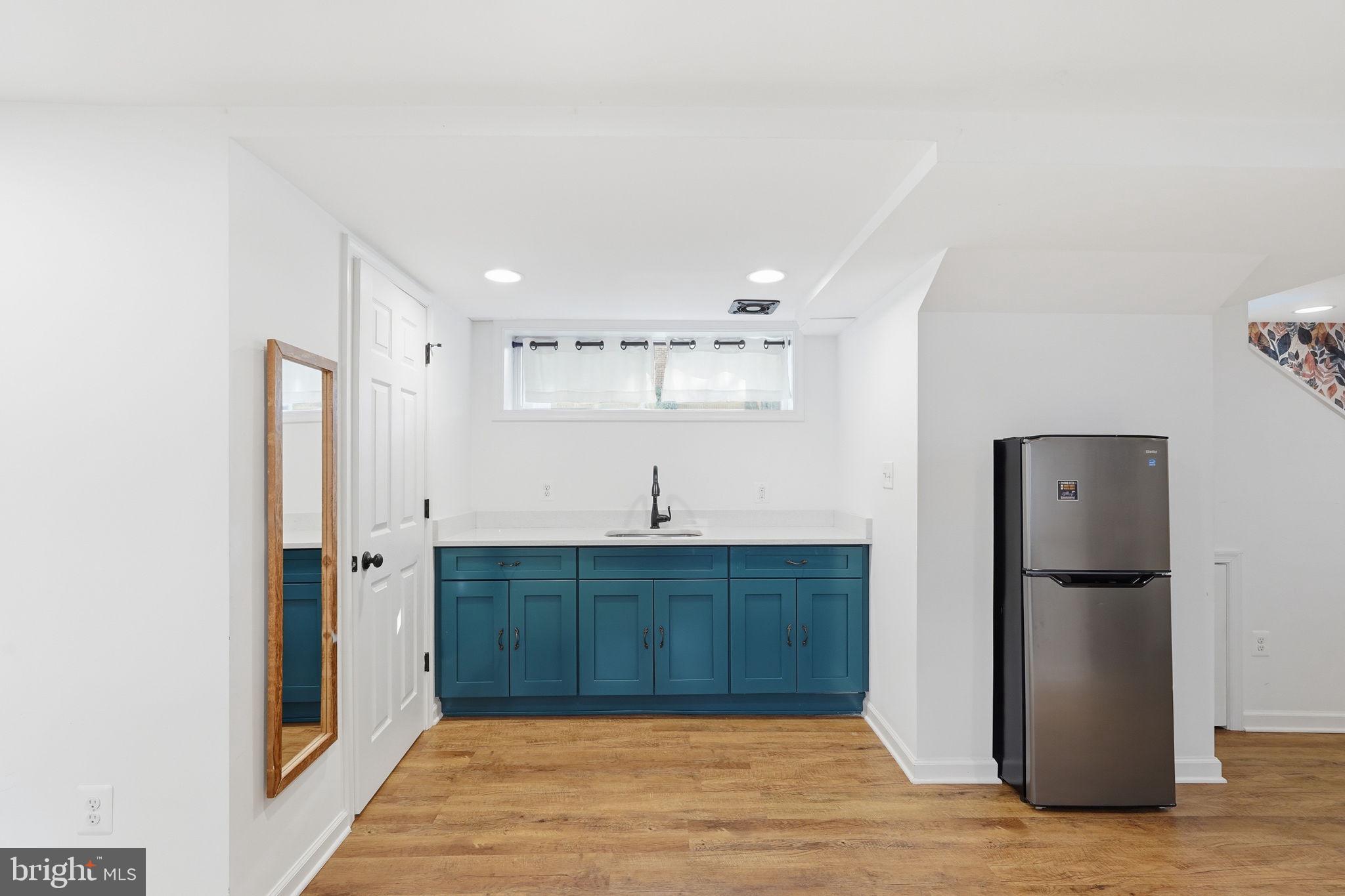 SILVER SPRING - Residential