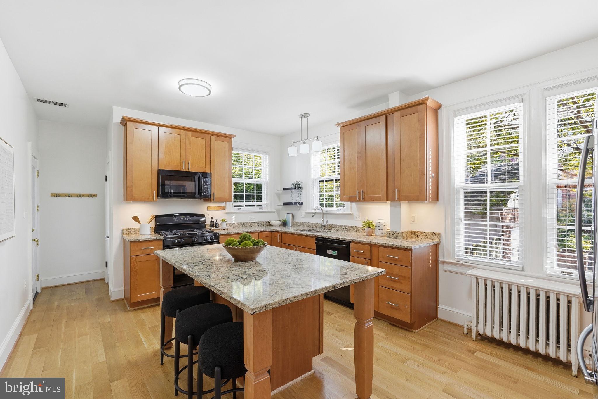 SILVER SPRING - Residential