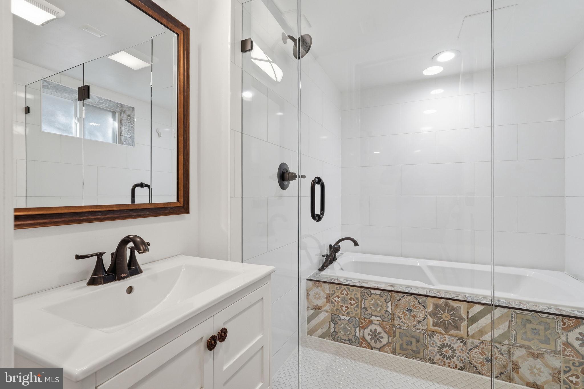 SILVER SPRING - Residential