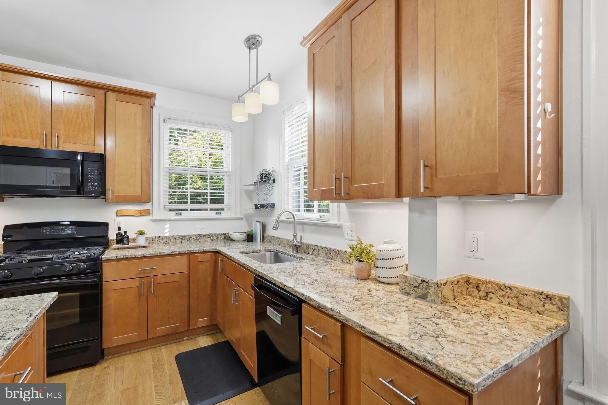 SILVER SPRING - Residential