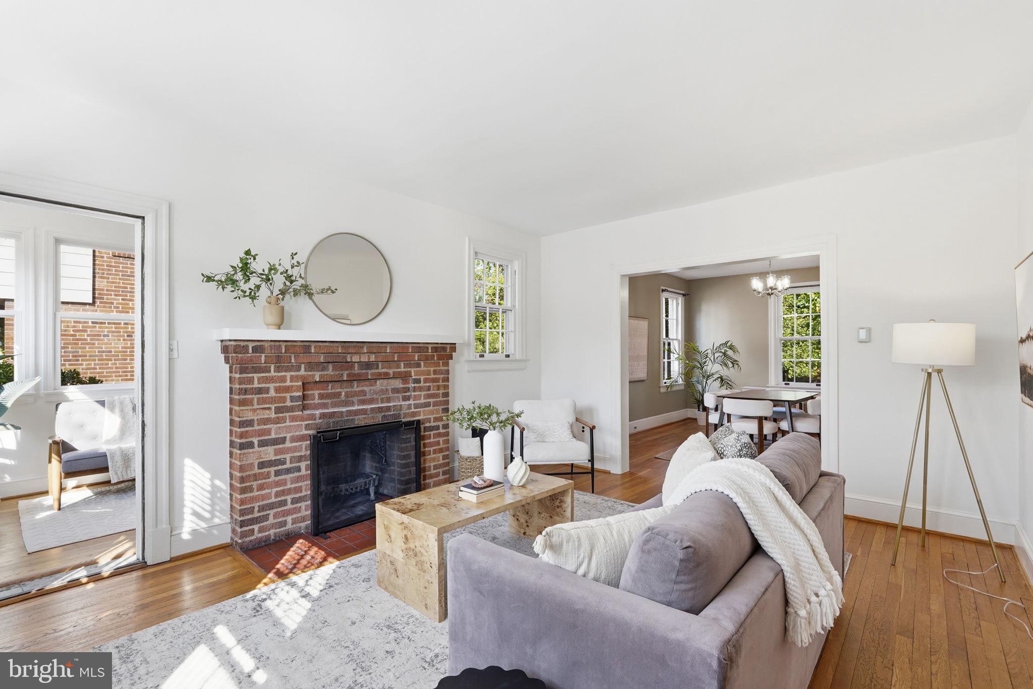 SILVER SPRING - Residential