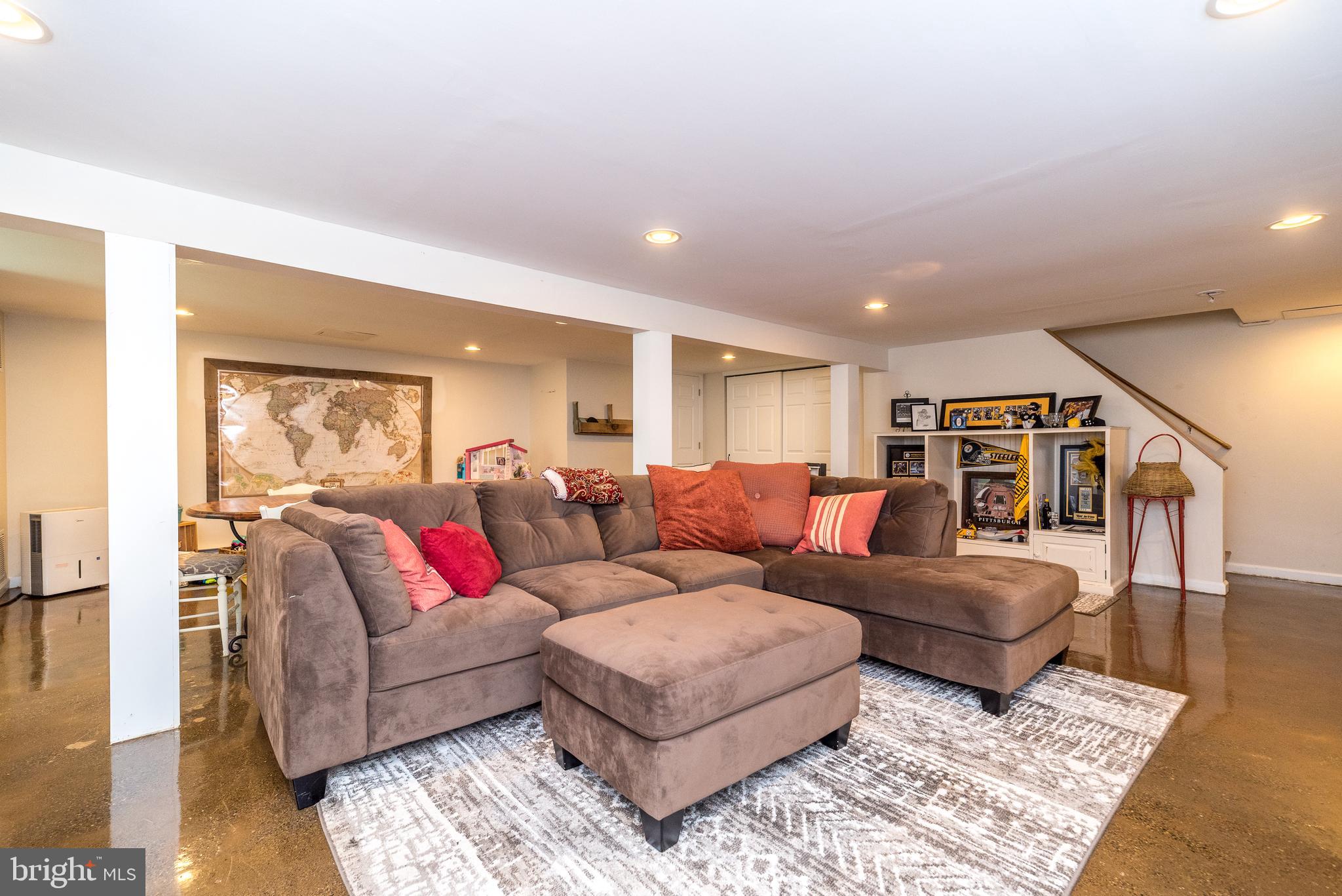 RED GATE FARM - Residential