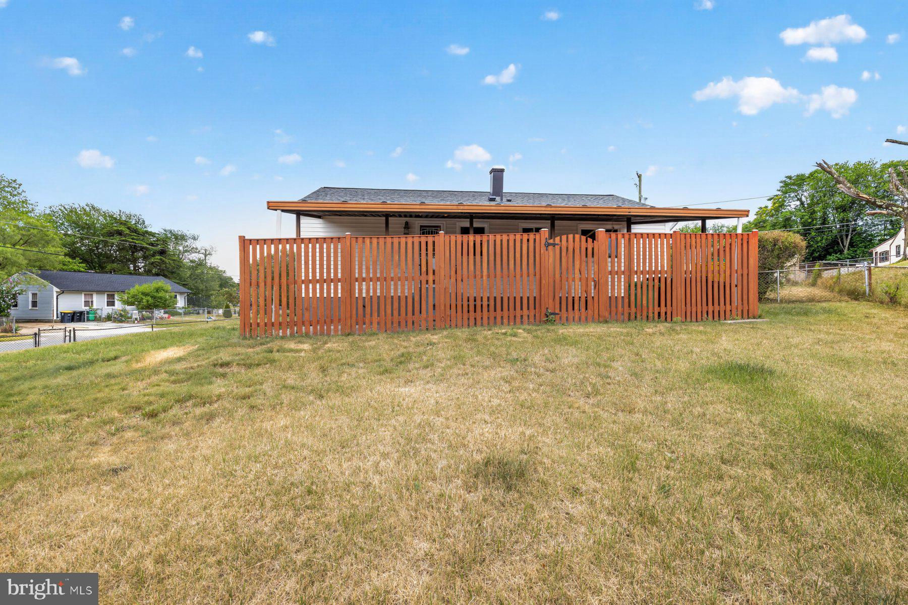 DISTRICT HEIGHTS - Residential