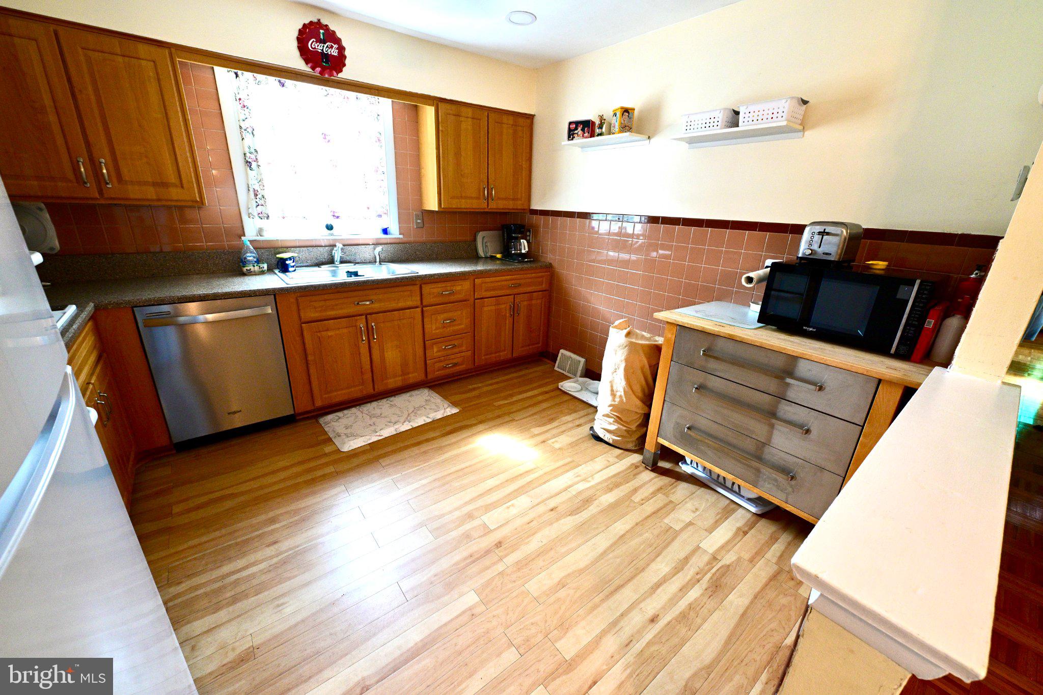 ROXBOROUGH - Residential