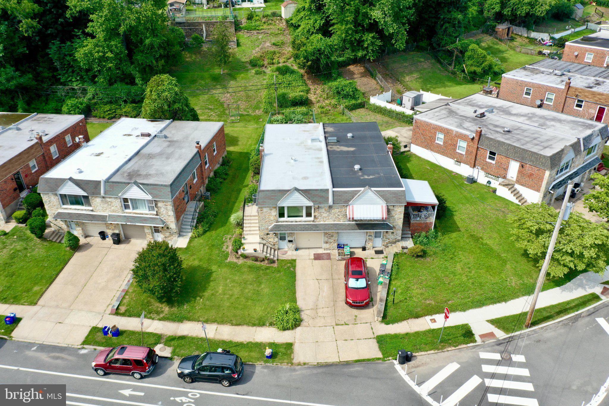 ROXBOROUGH - Residential