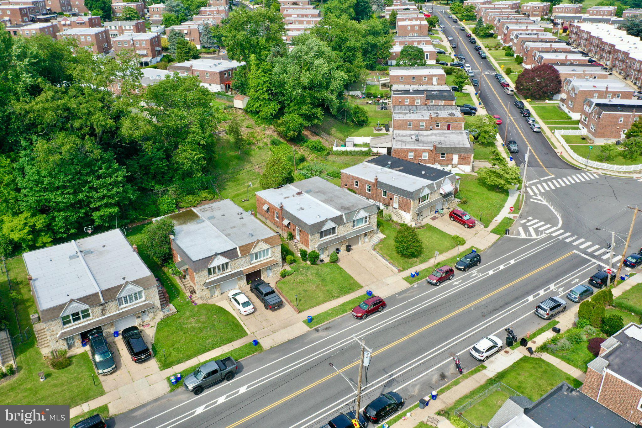 ROXBOROUGH - Residential